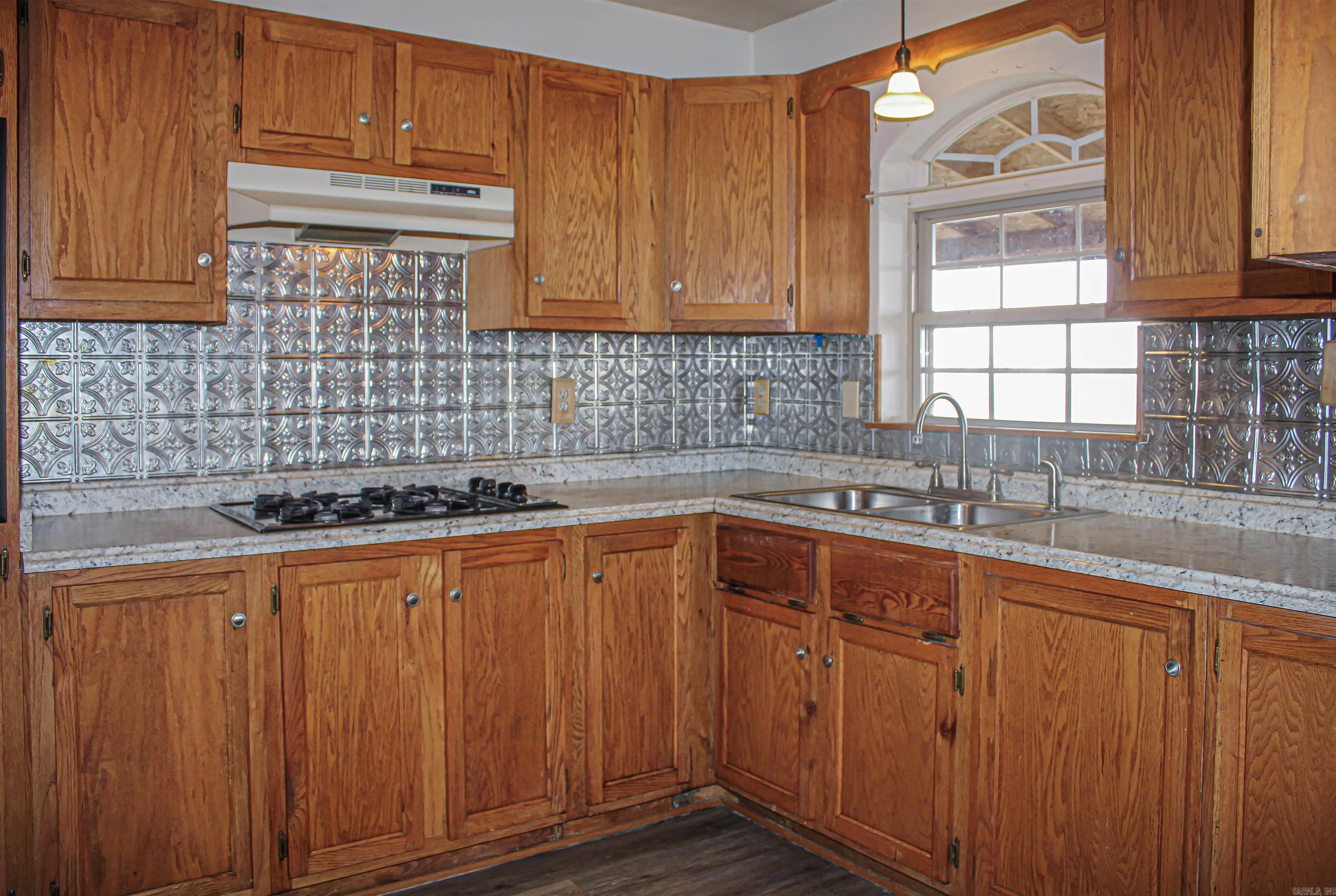 259  MC 3063  Yellville, AR