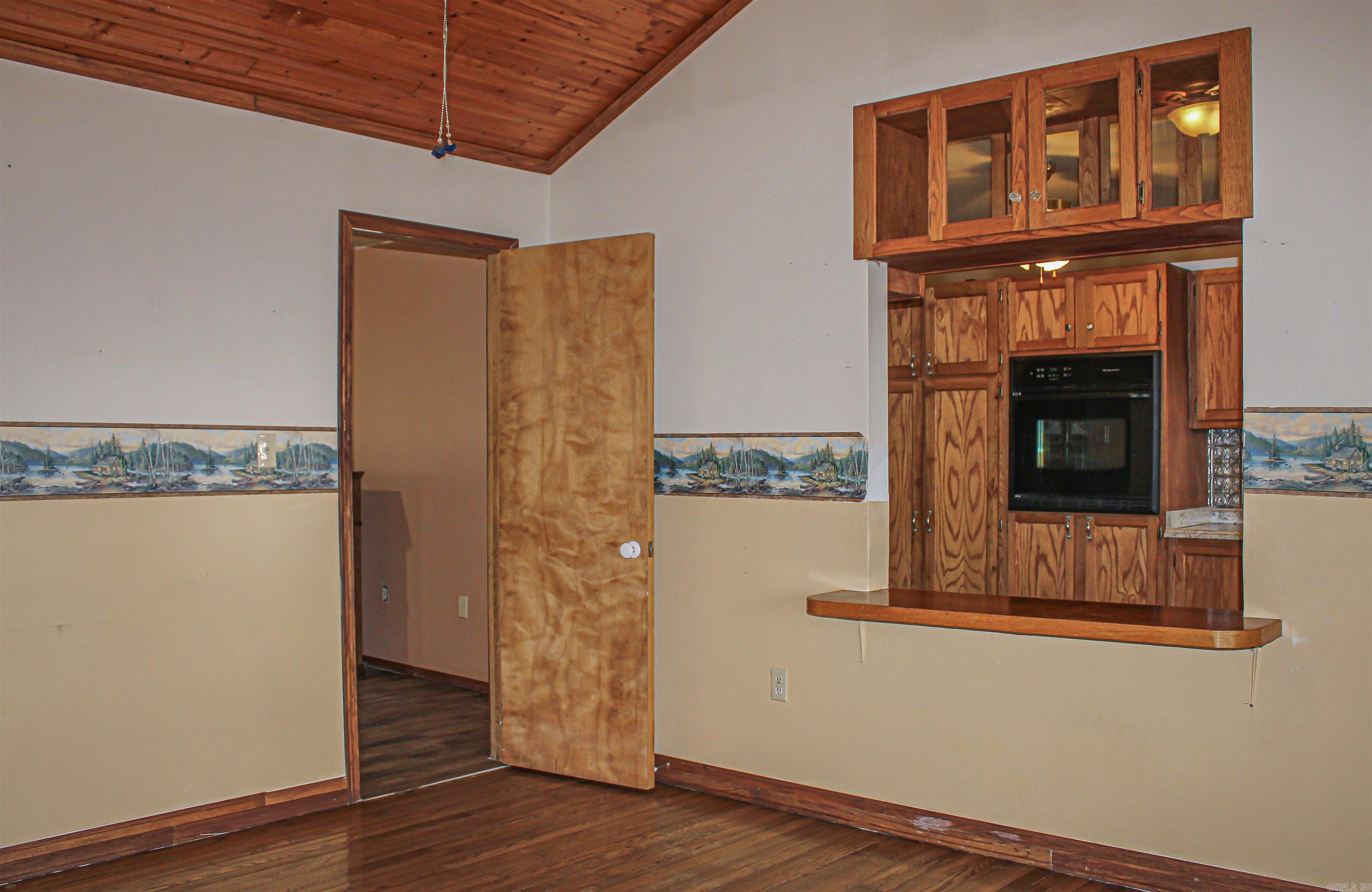 259  MC 3063  Yellville, AR