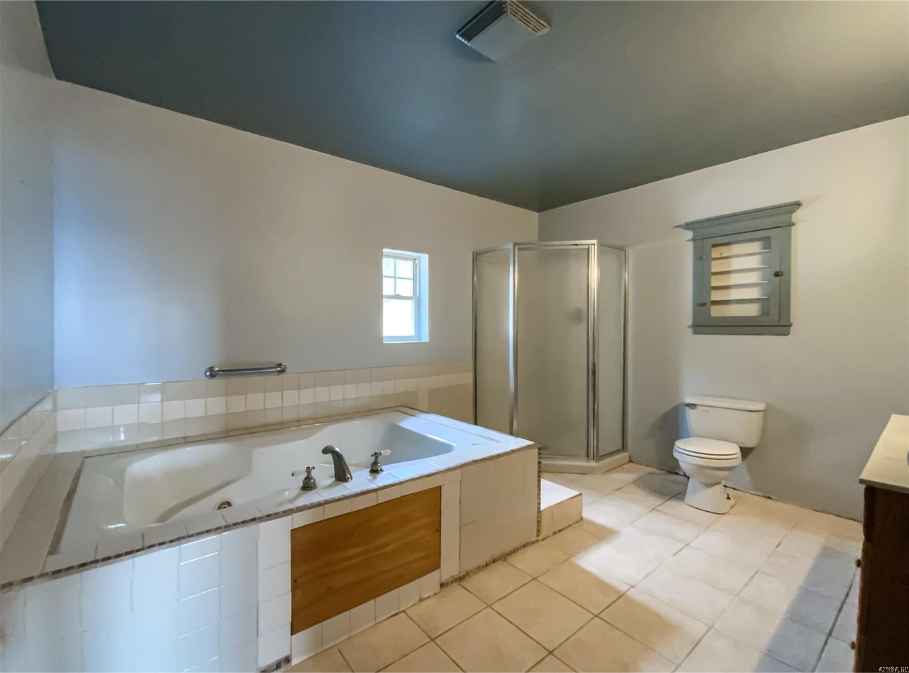 259  MC 3063  Yellville, AR