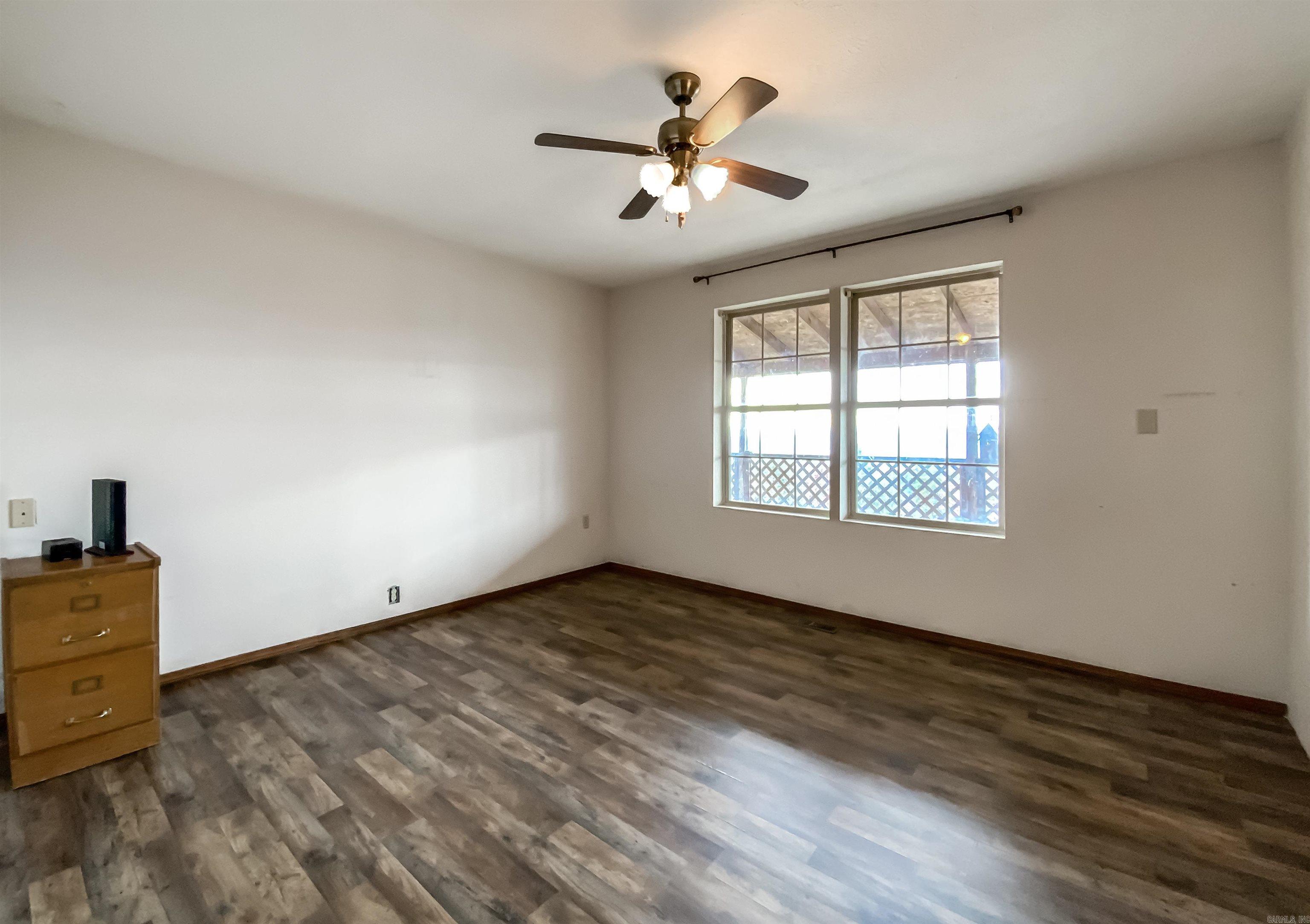 259  MC 3063  Yellville, AR