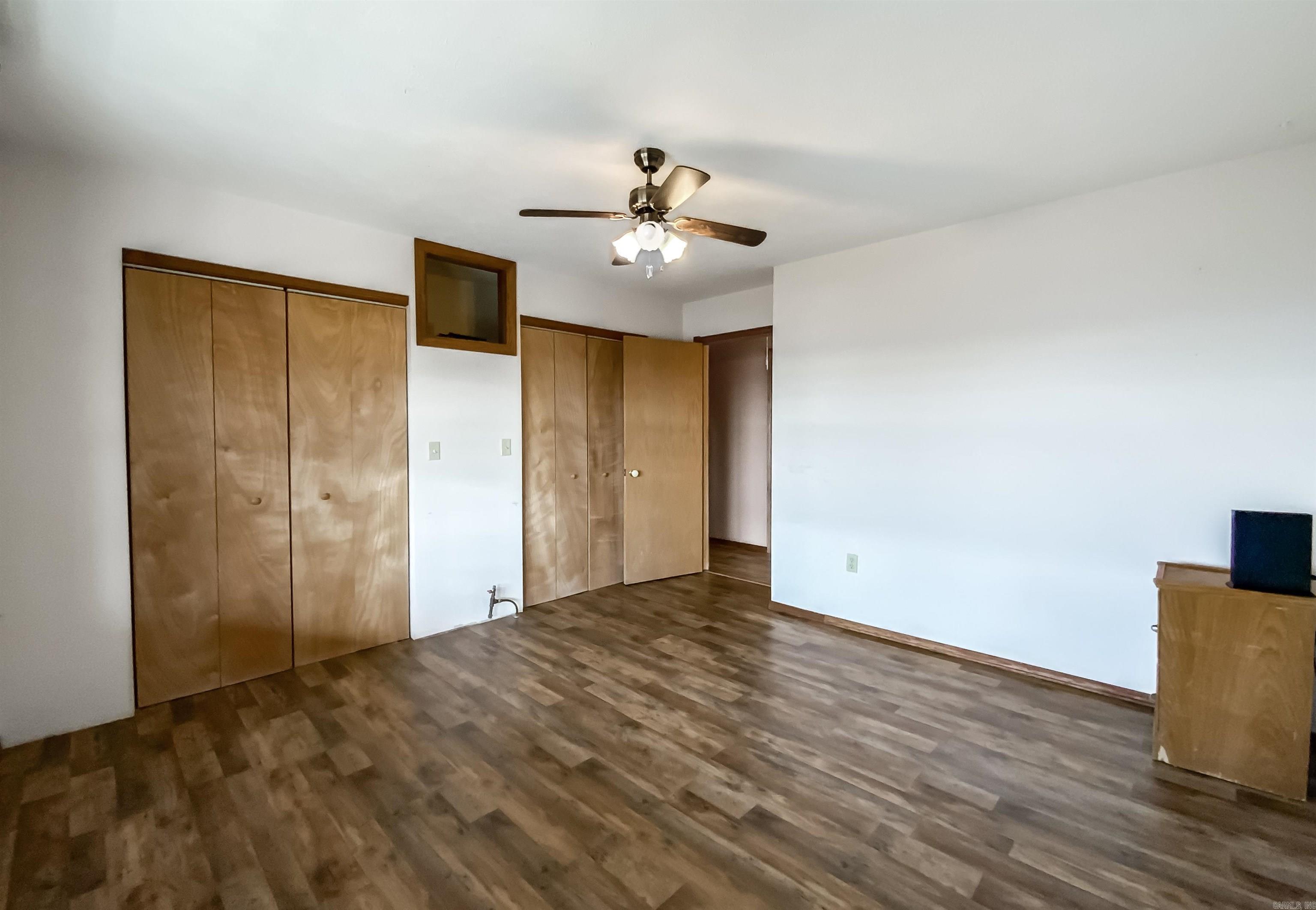 259  MC 3063  Yellville, AR