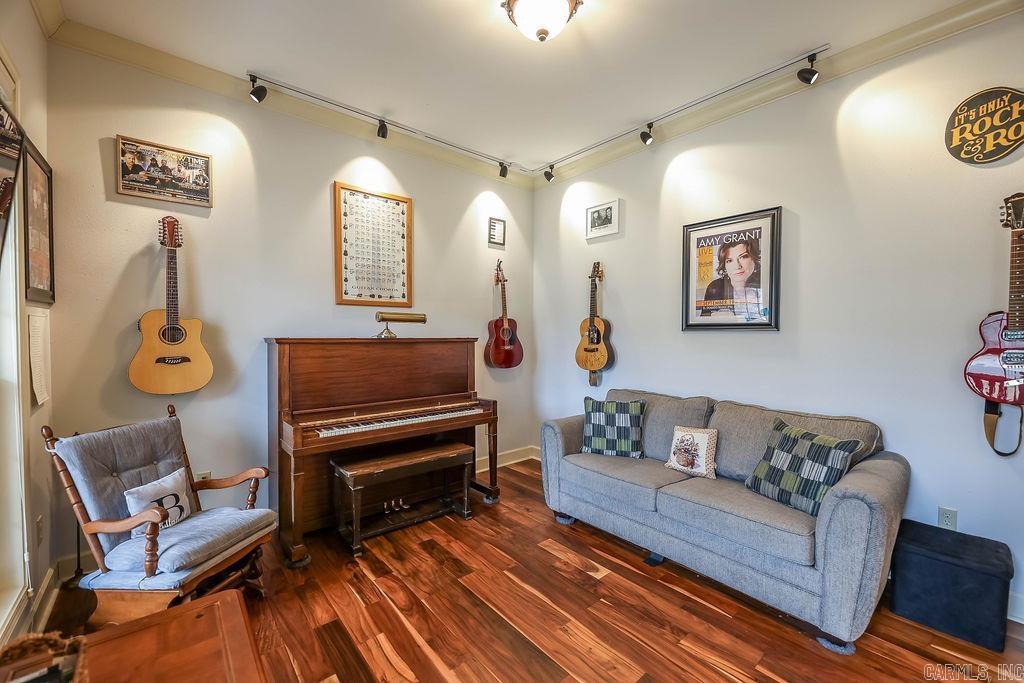 420 Augusta Dr