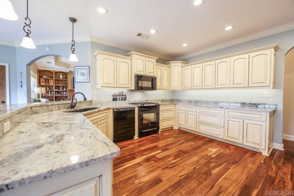 420 Augusta Dr