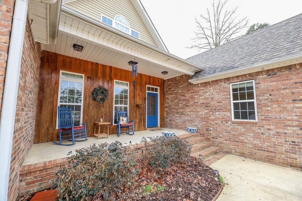 420 Augusta Dr