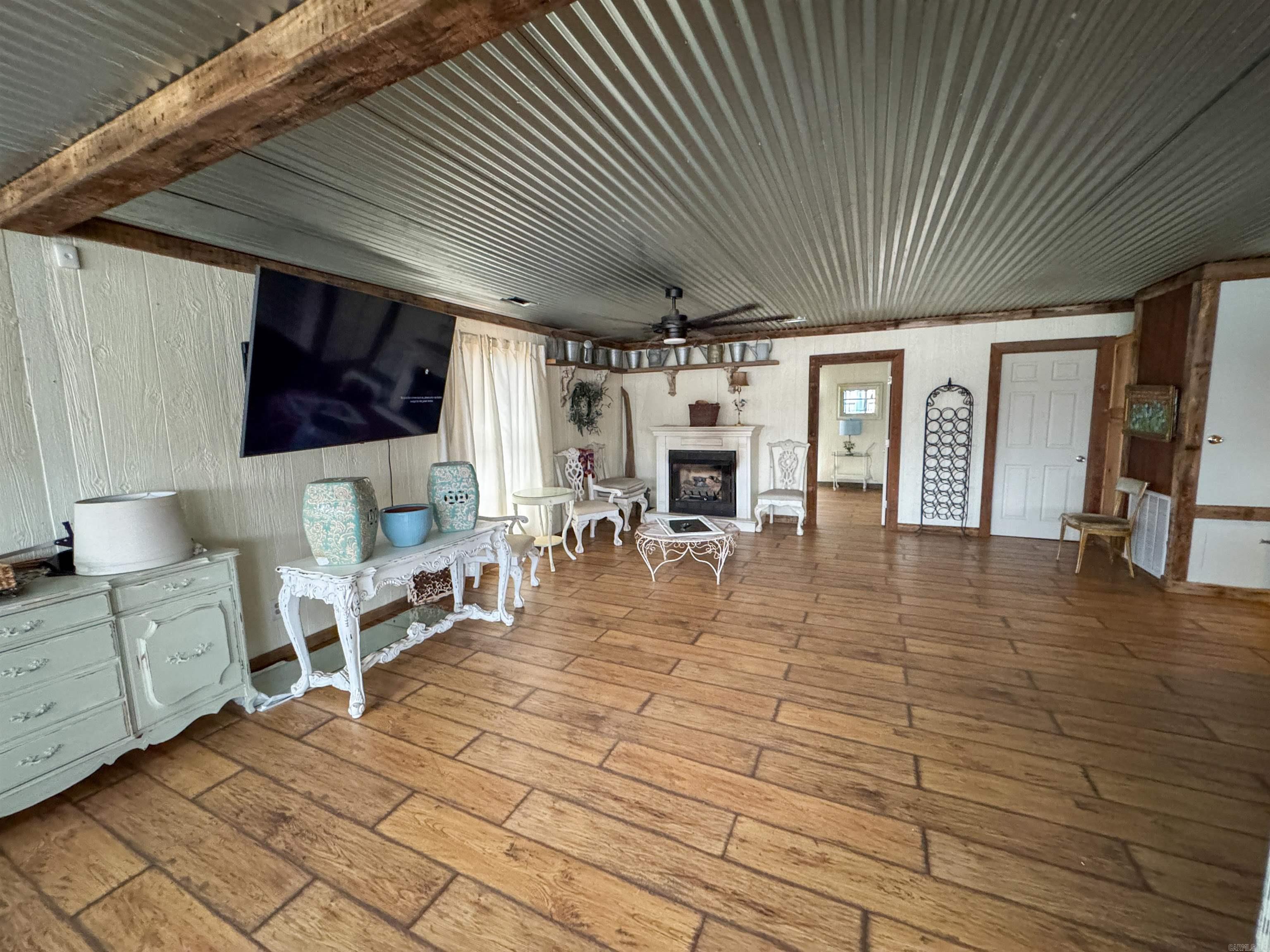 469  Woodruff 191  Augusta, AR