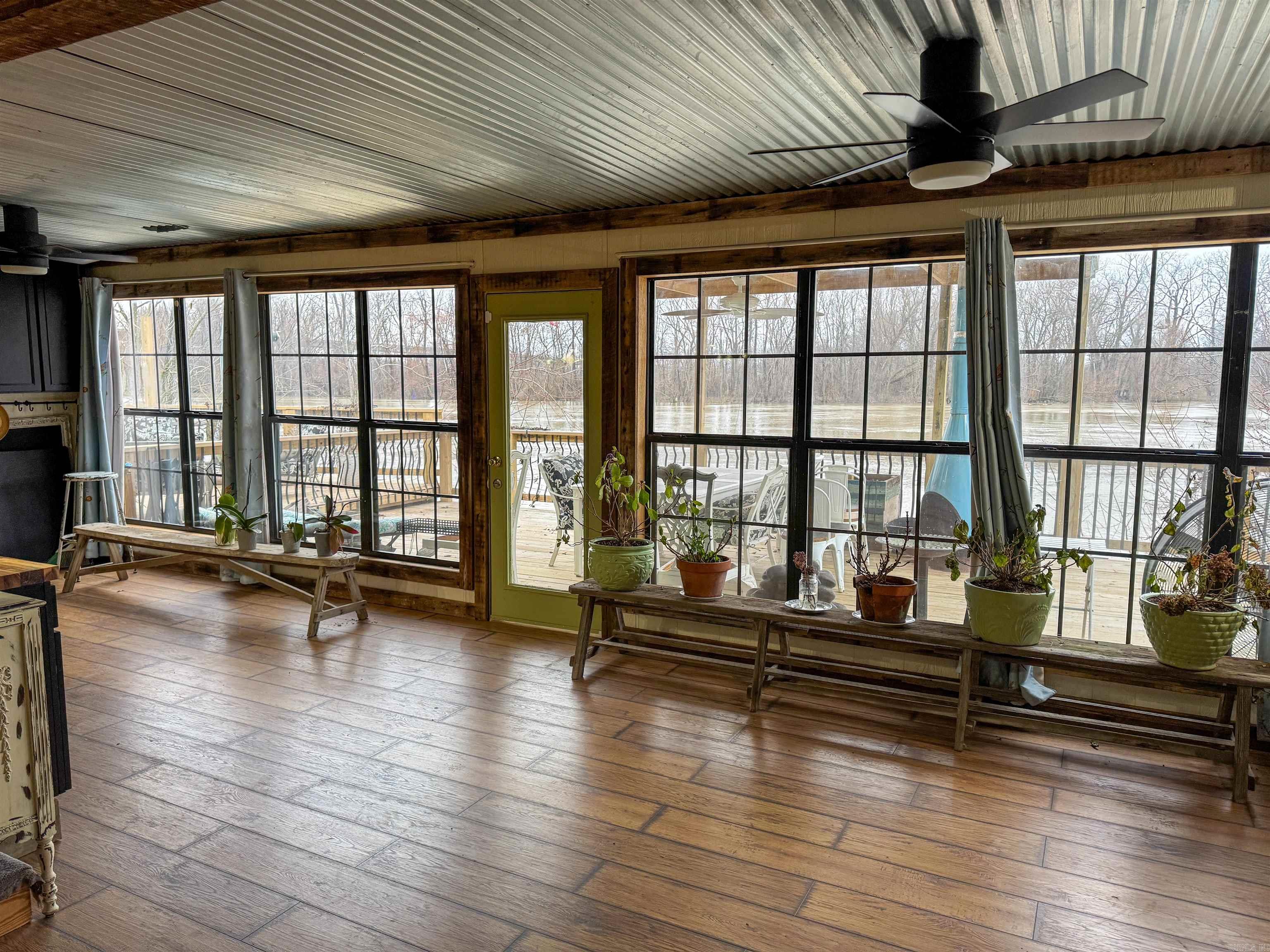 469  Woodruff 191  Augusta, AR