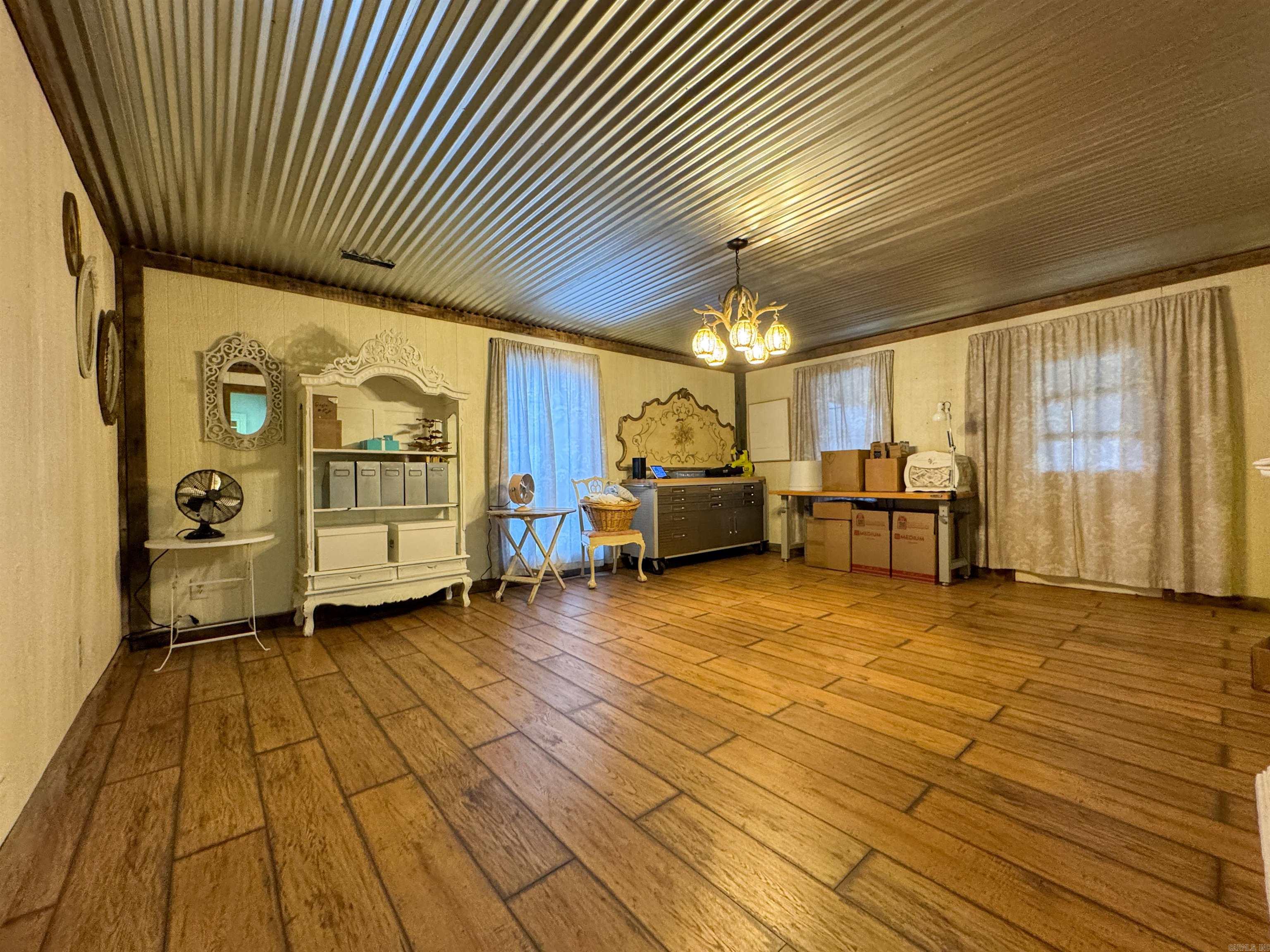 469  Woodruff 191  Augusta, AR