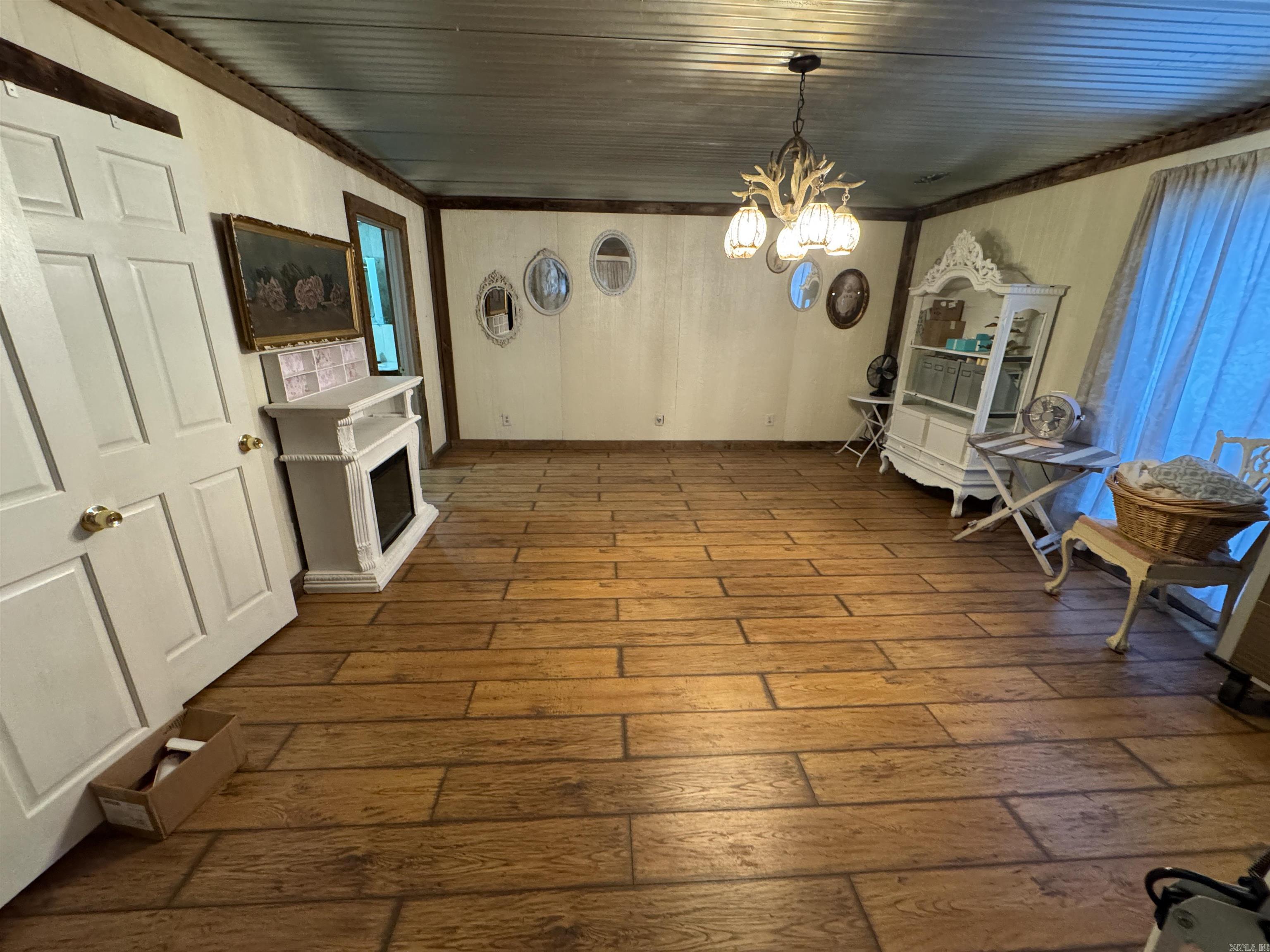 469  Woodruff 191  Augusta, AR