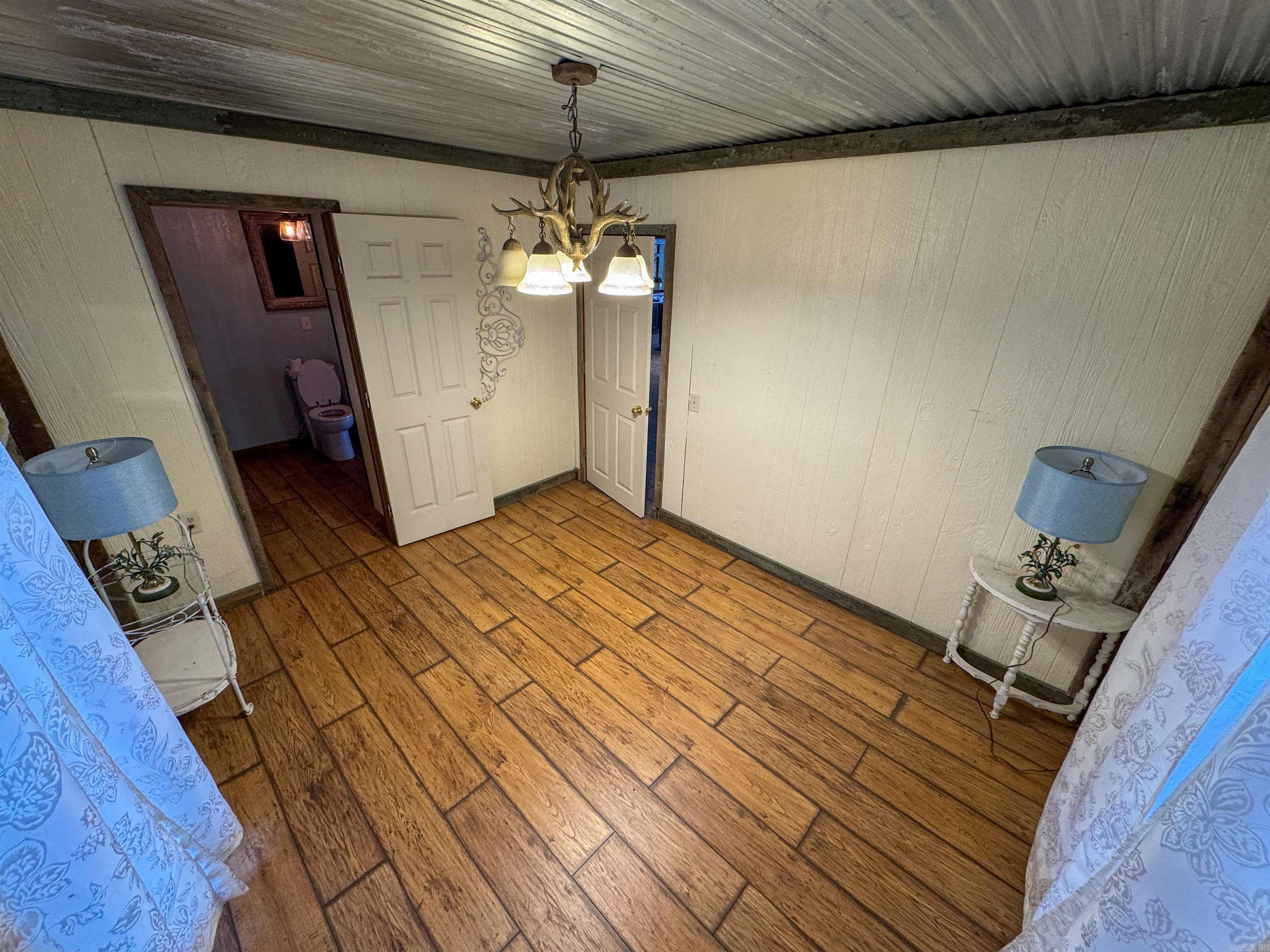 469  Woodruff 191  Augusta, AR