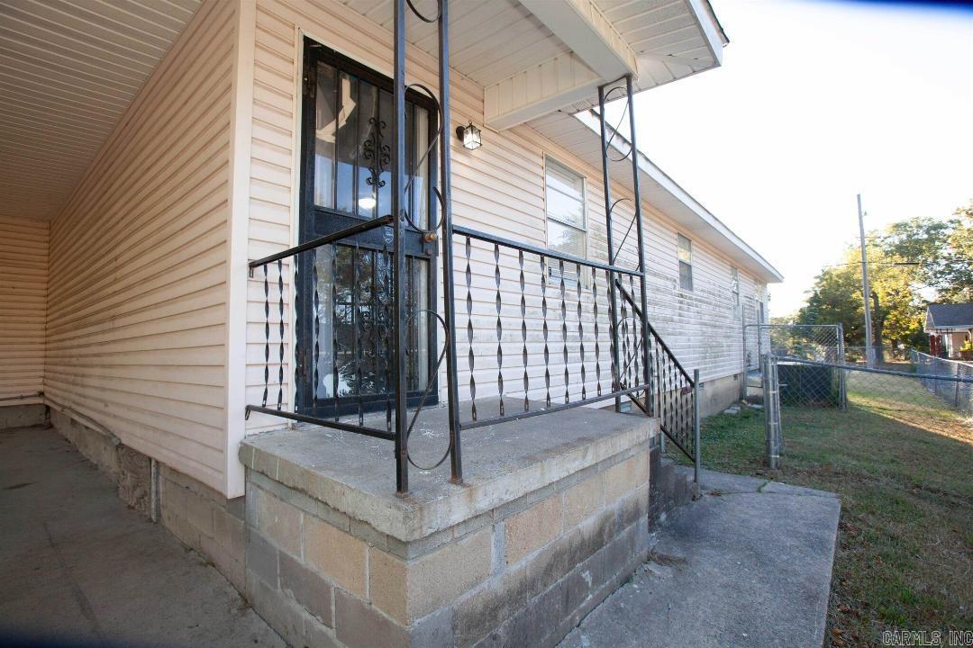 1501  Bishop Warren  Little Rock, AR