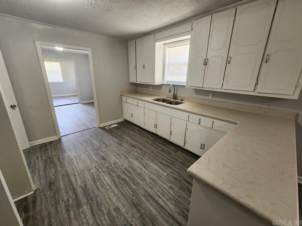 1501  Bishop Warren  Little Rock, AR