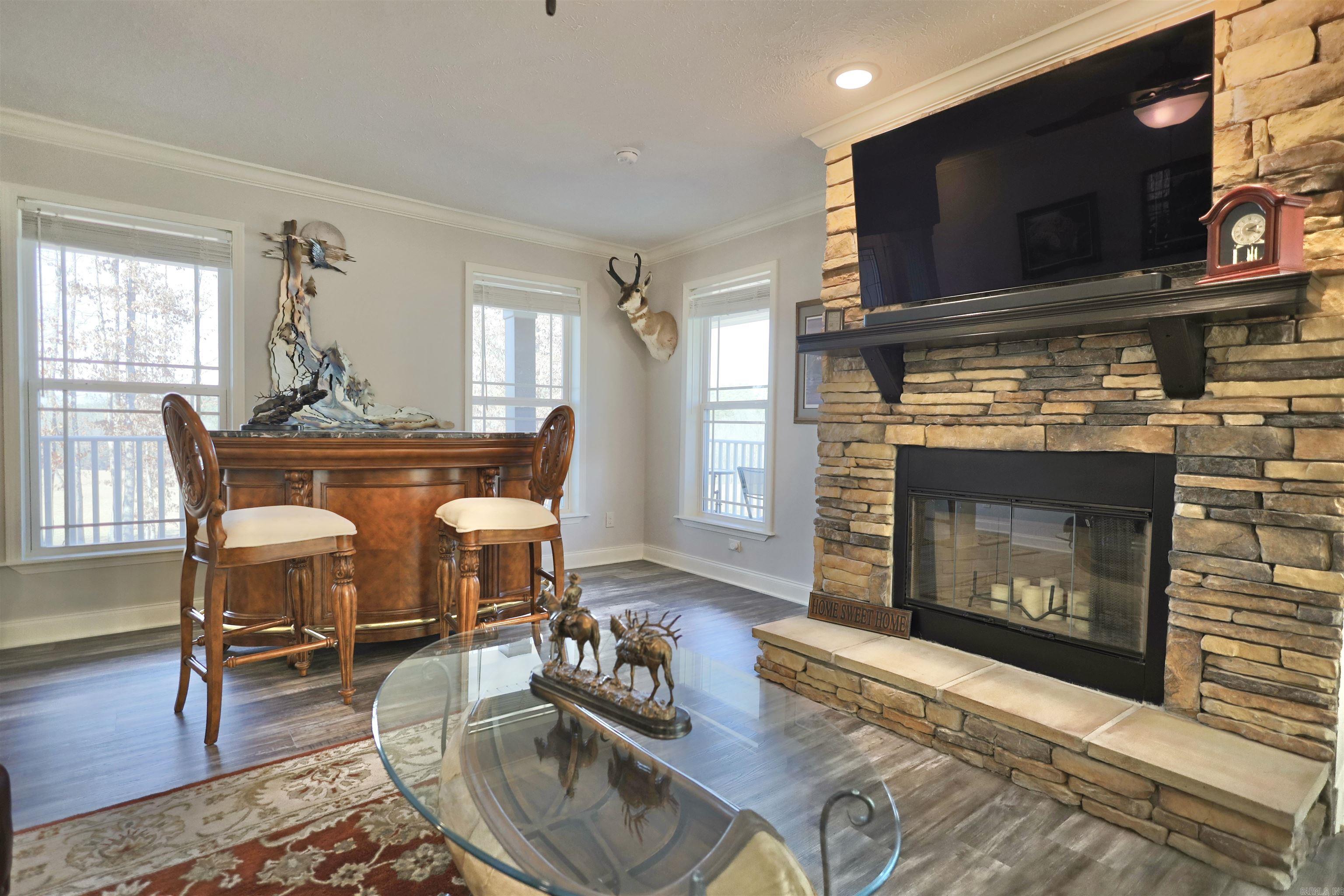 587  Owley  Mount Ida, AR