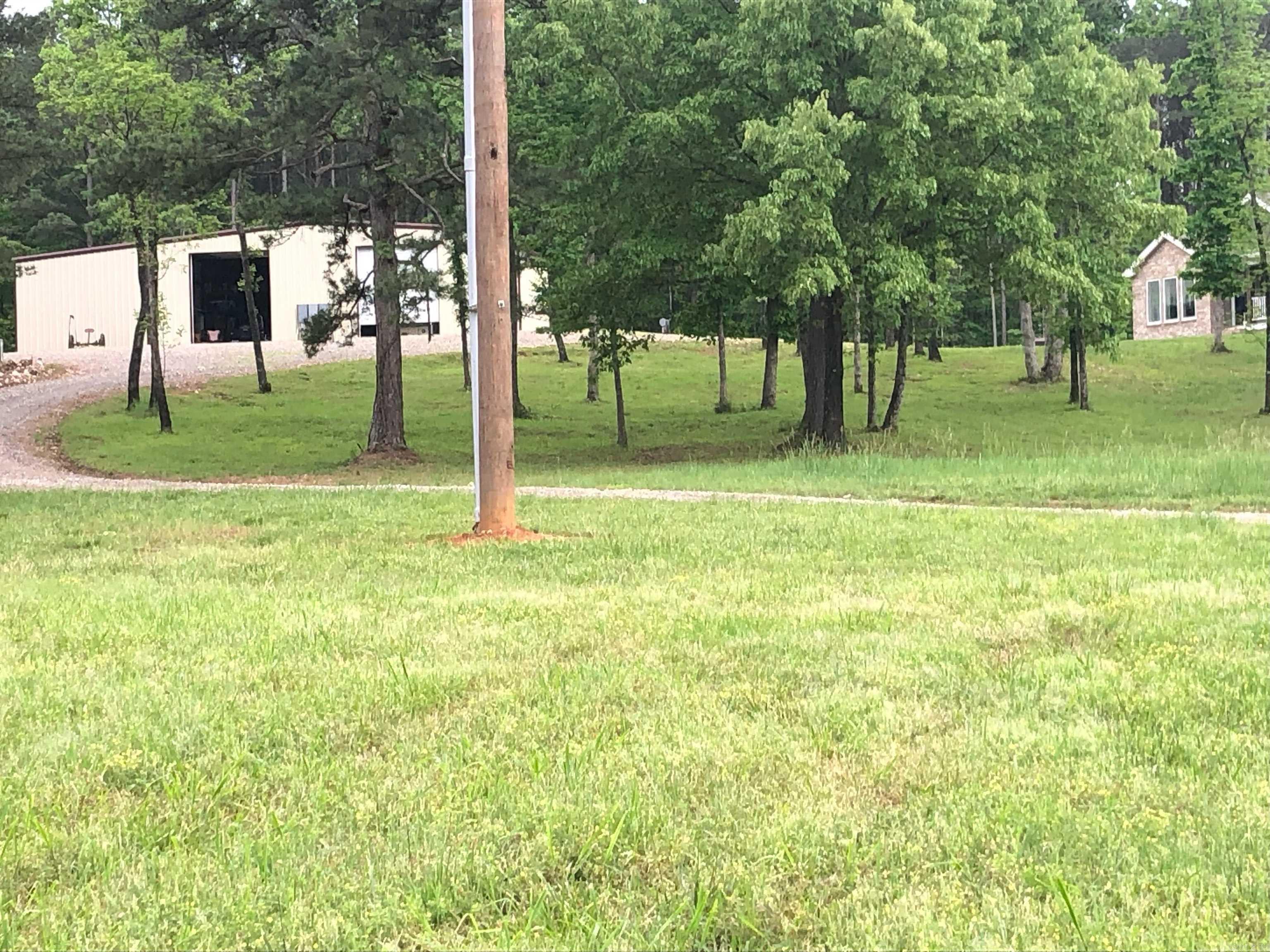 587  Owley  Mount Ida, AR
