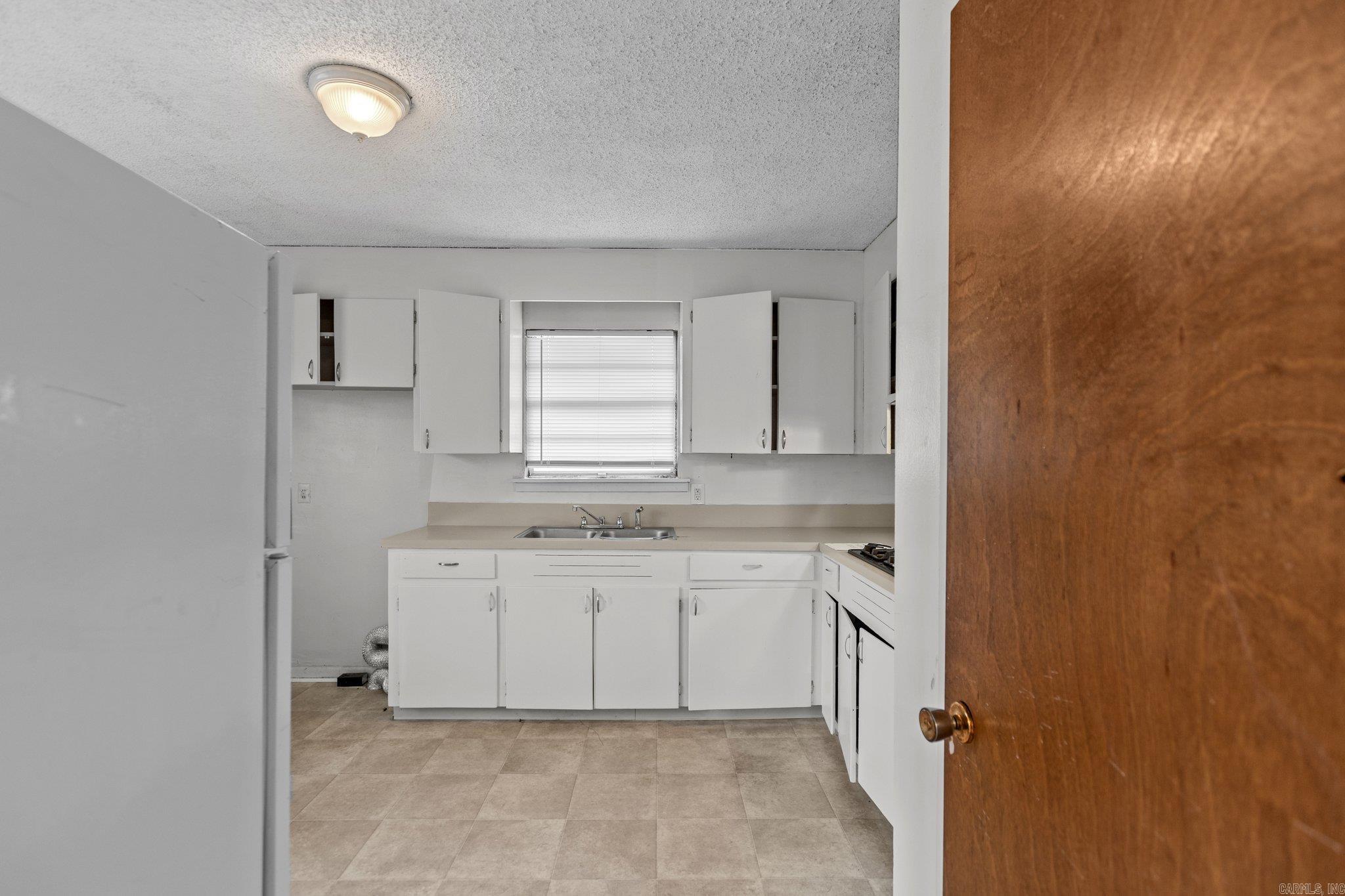 7305  Kentucky  Little Rock, AR