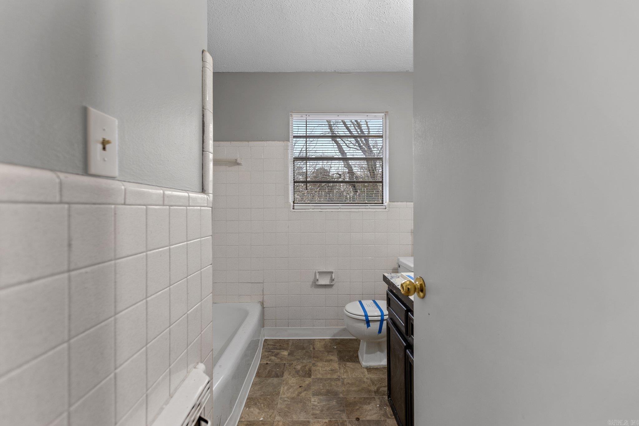 7305  Kentucky  Little Rock, AR