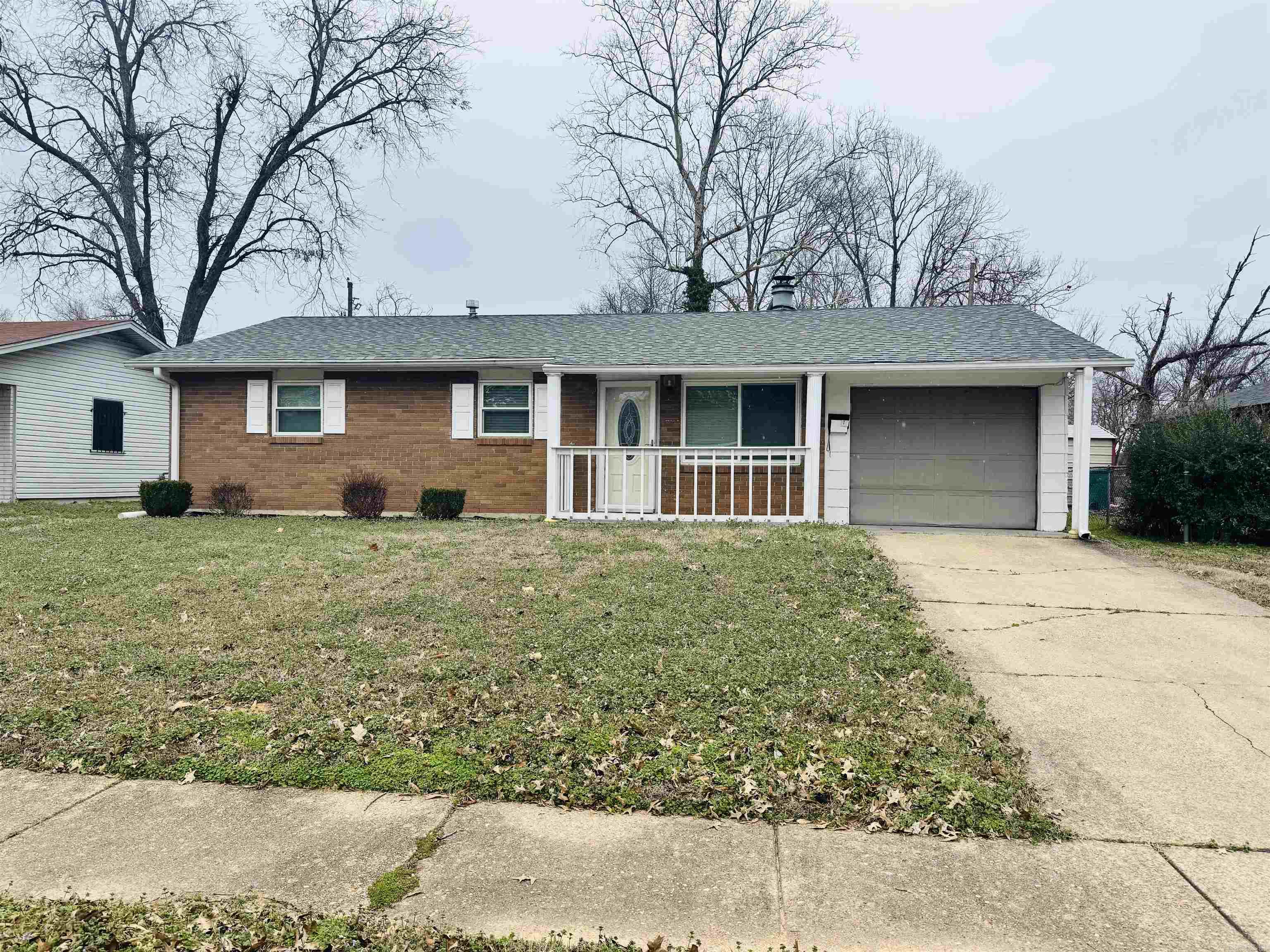 1503  Collins Dr.  Pine Bluff, AR