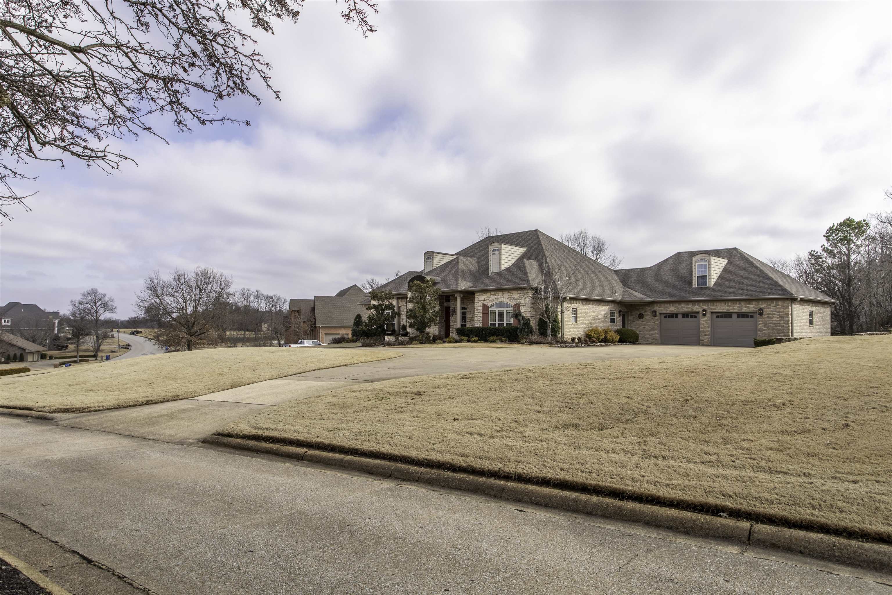 2914  Ridgepointe  Jonesboro, AR
