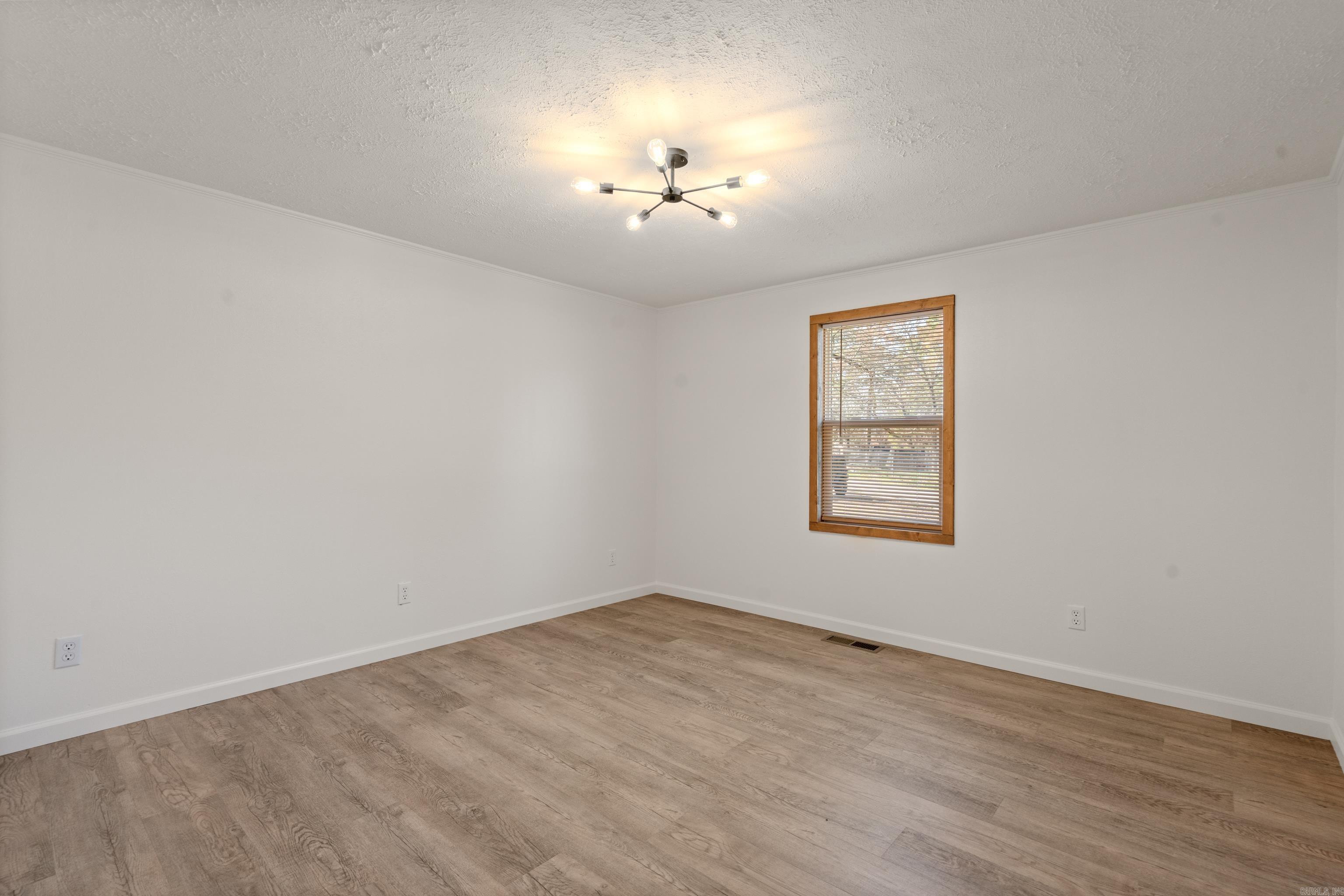 211  CLAIRMONT  Hot Springs, AR