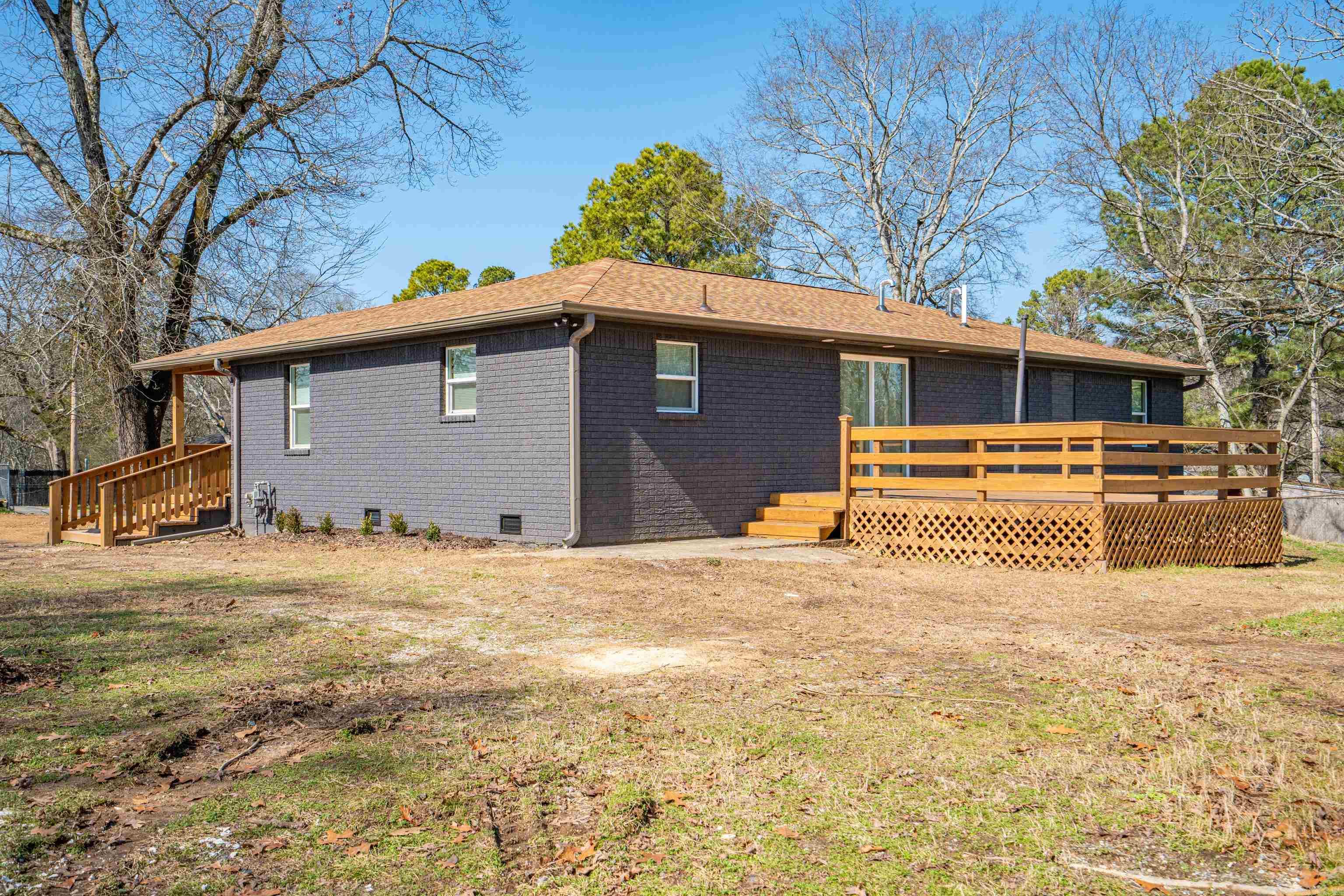 211  CLAIRMONT  Hot Springs, AR
