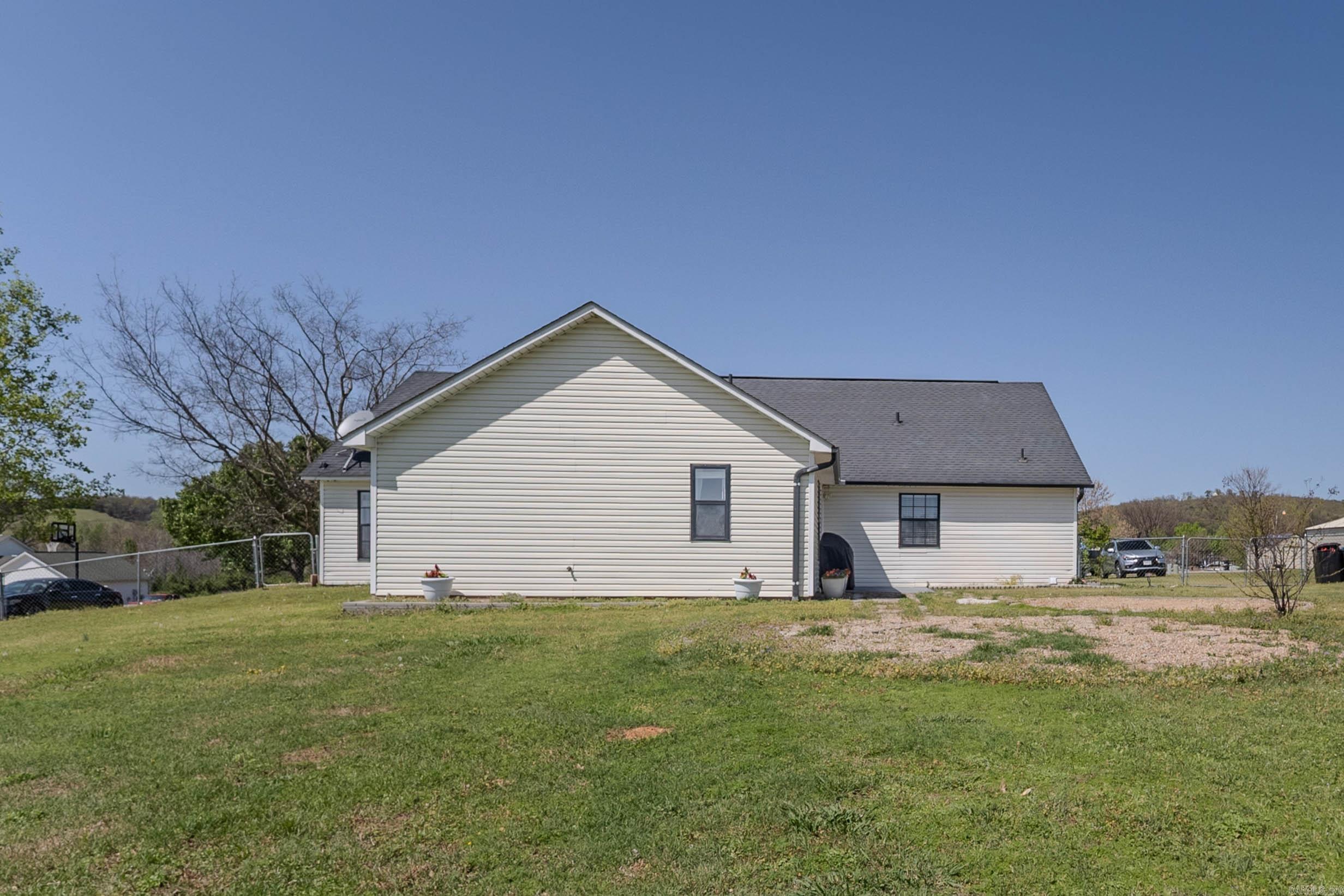 2914  Hatties Lane  Ozark, AR
