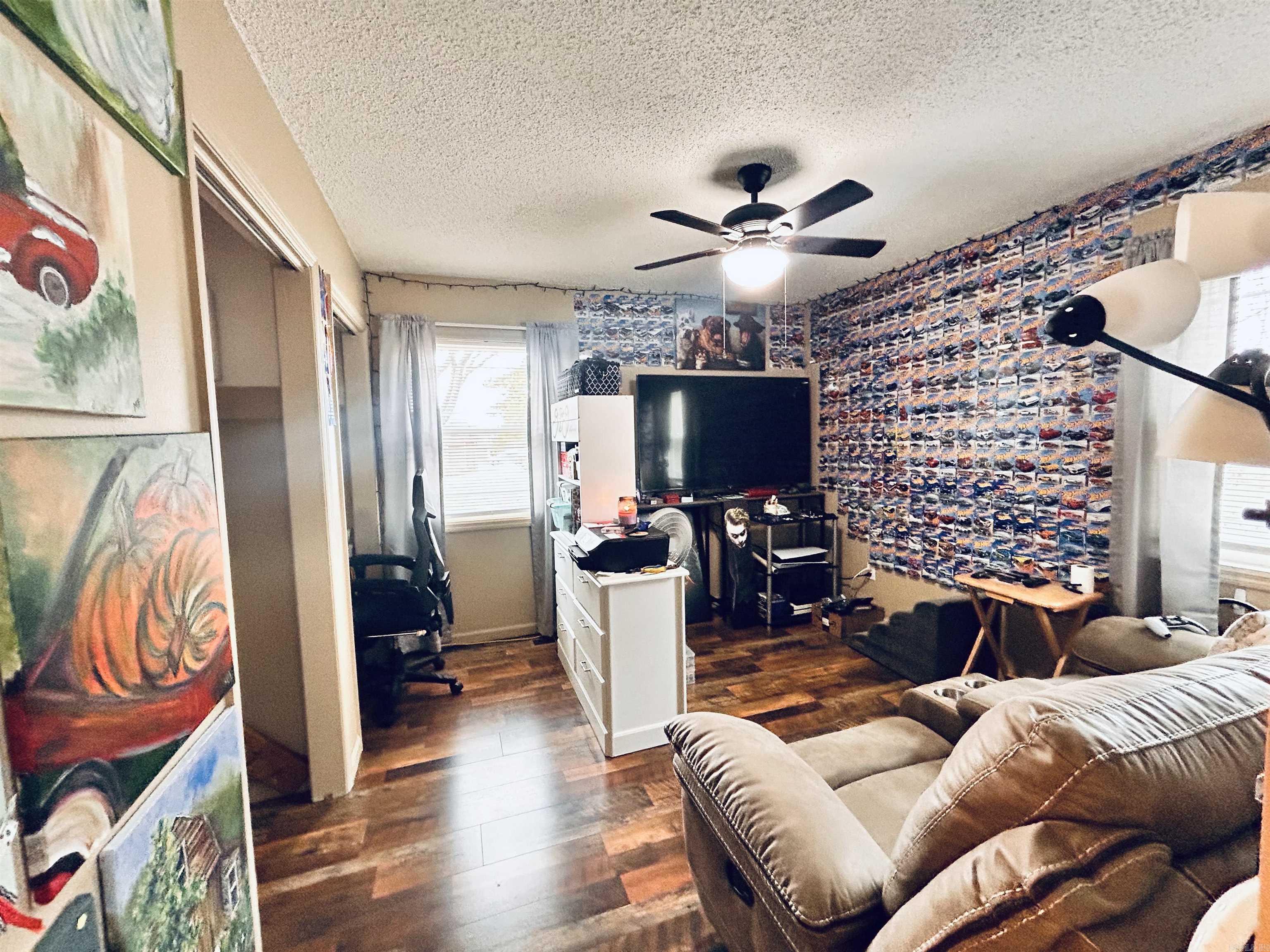 1511 N Broadway St  Heber Springs, AR
