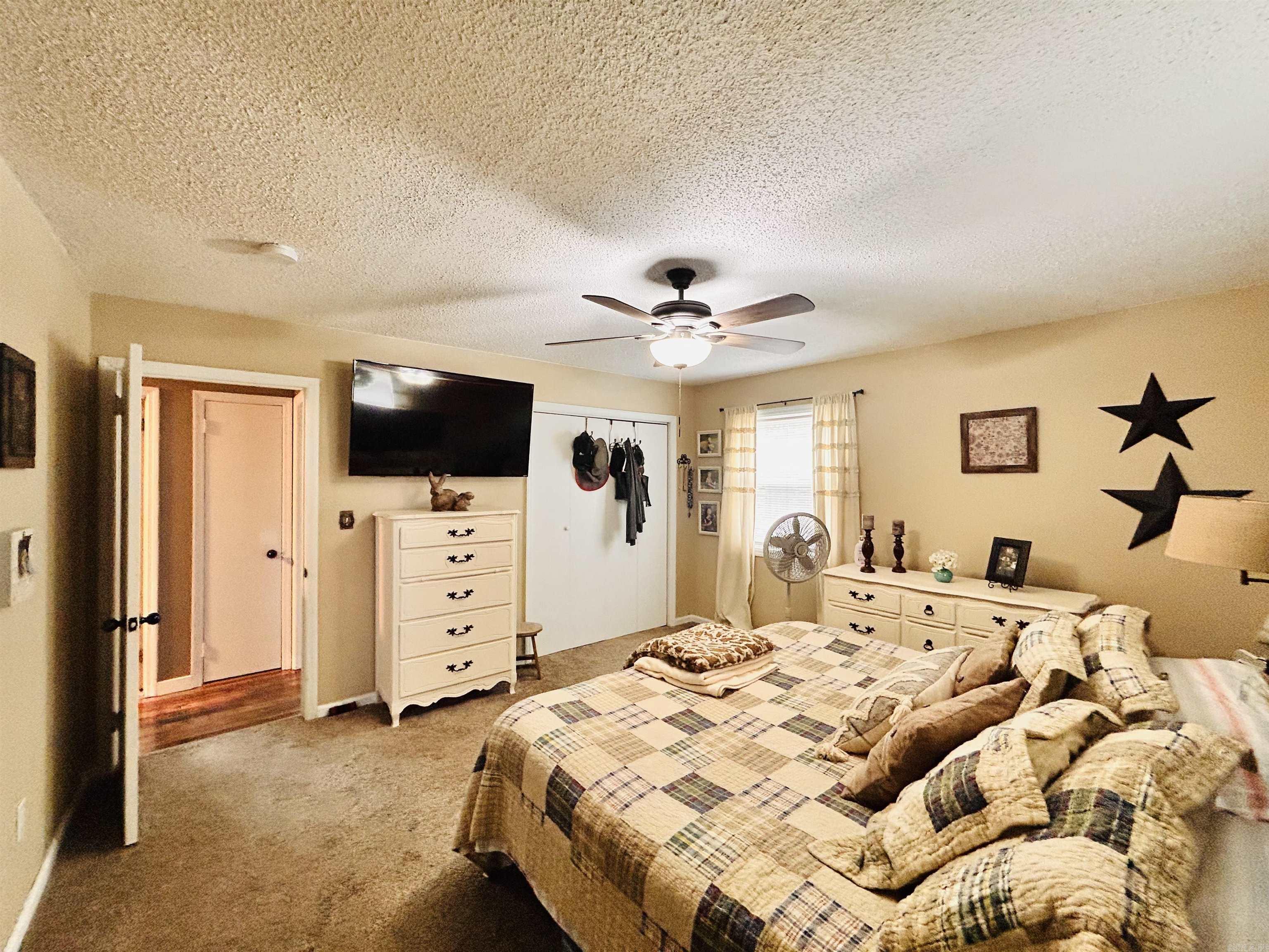 1511 N Broadway St  Heber Springs, AR