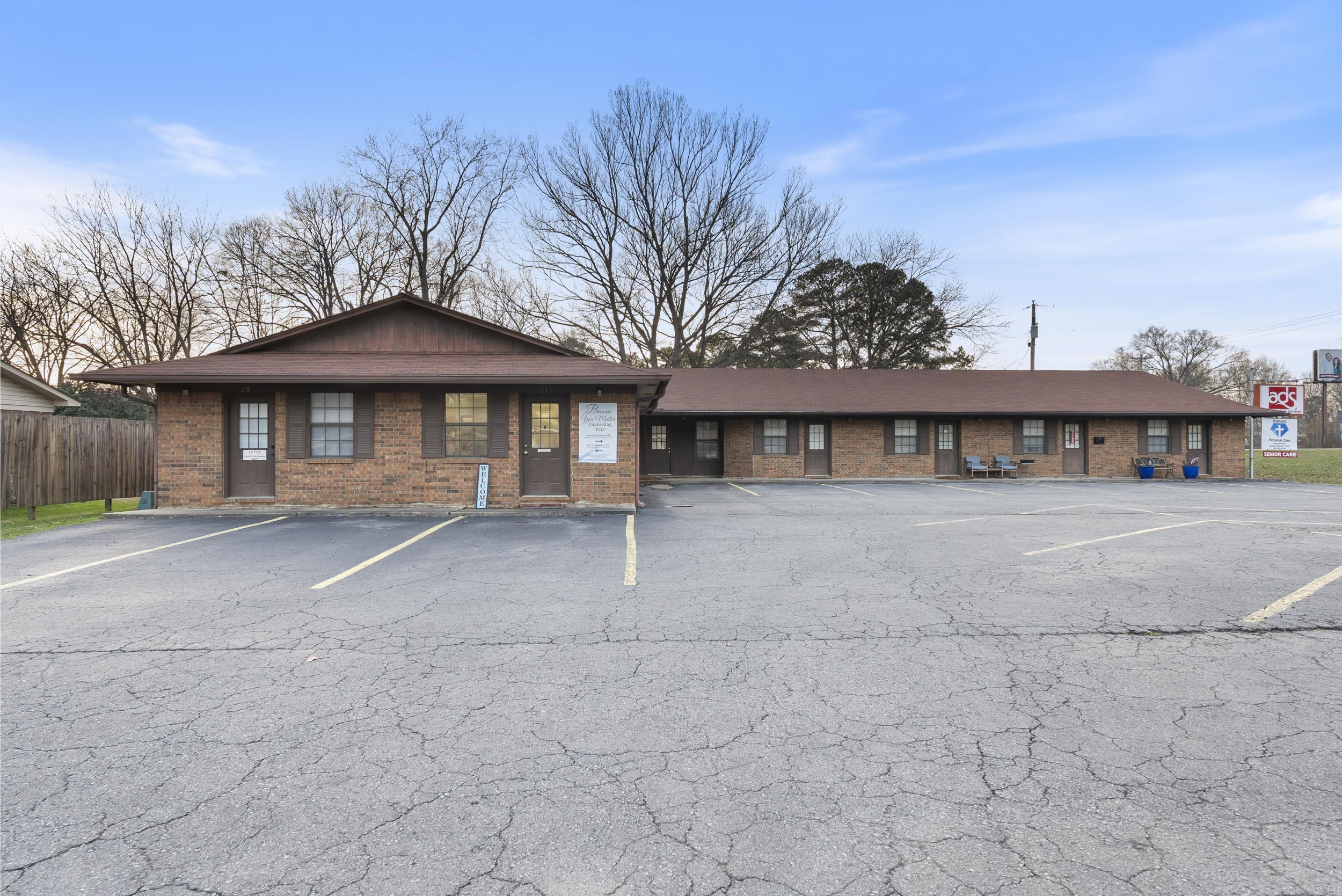 27  MacArthur  Conway, AR