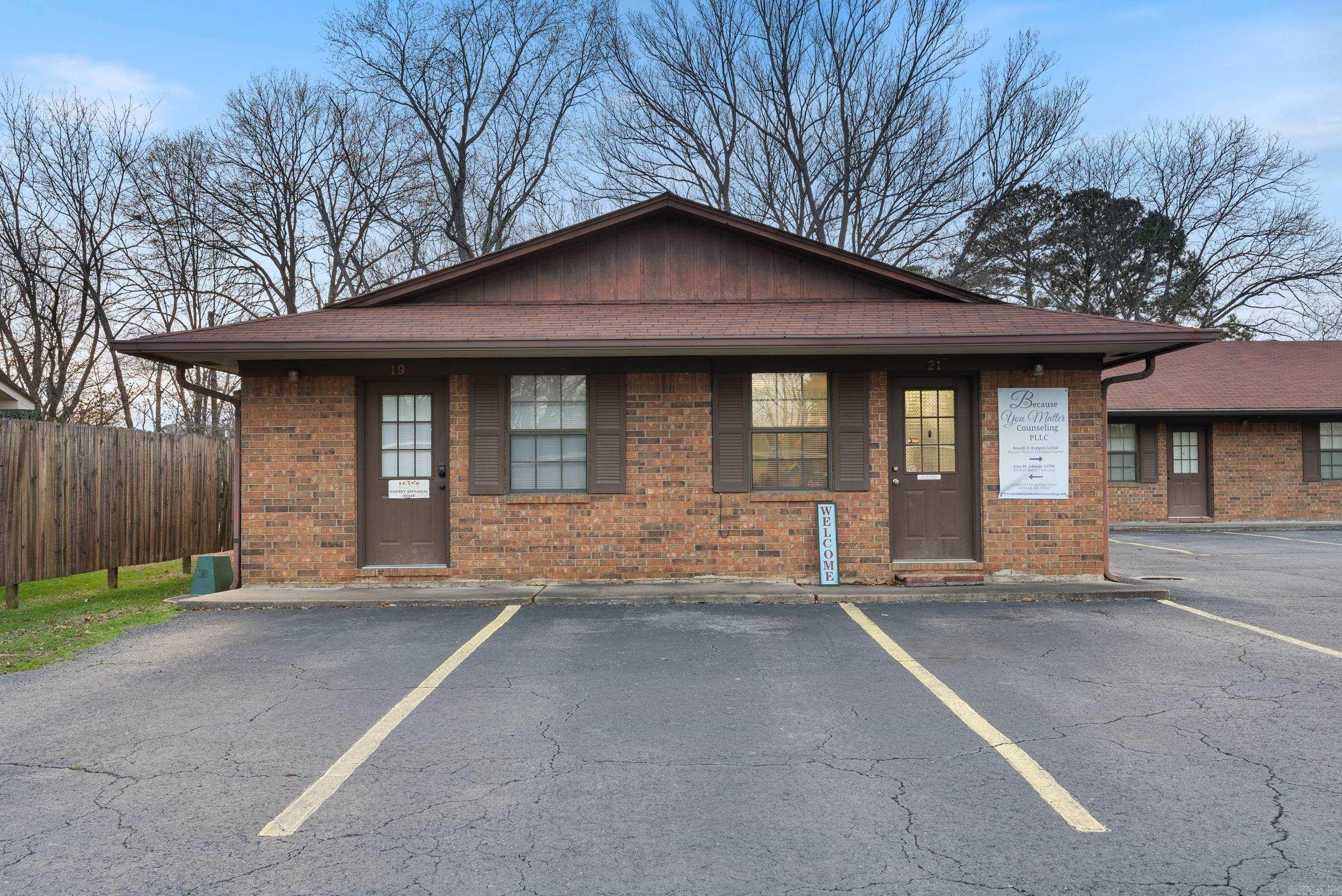 27  MacArthur  Conway, AR