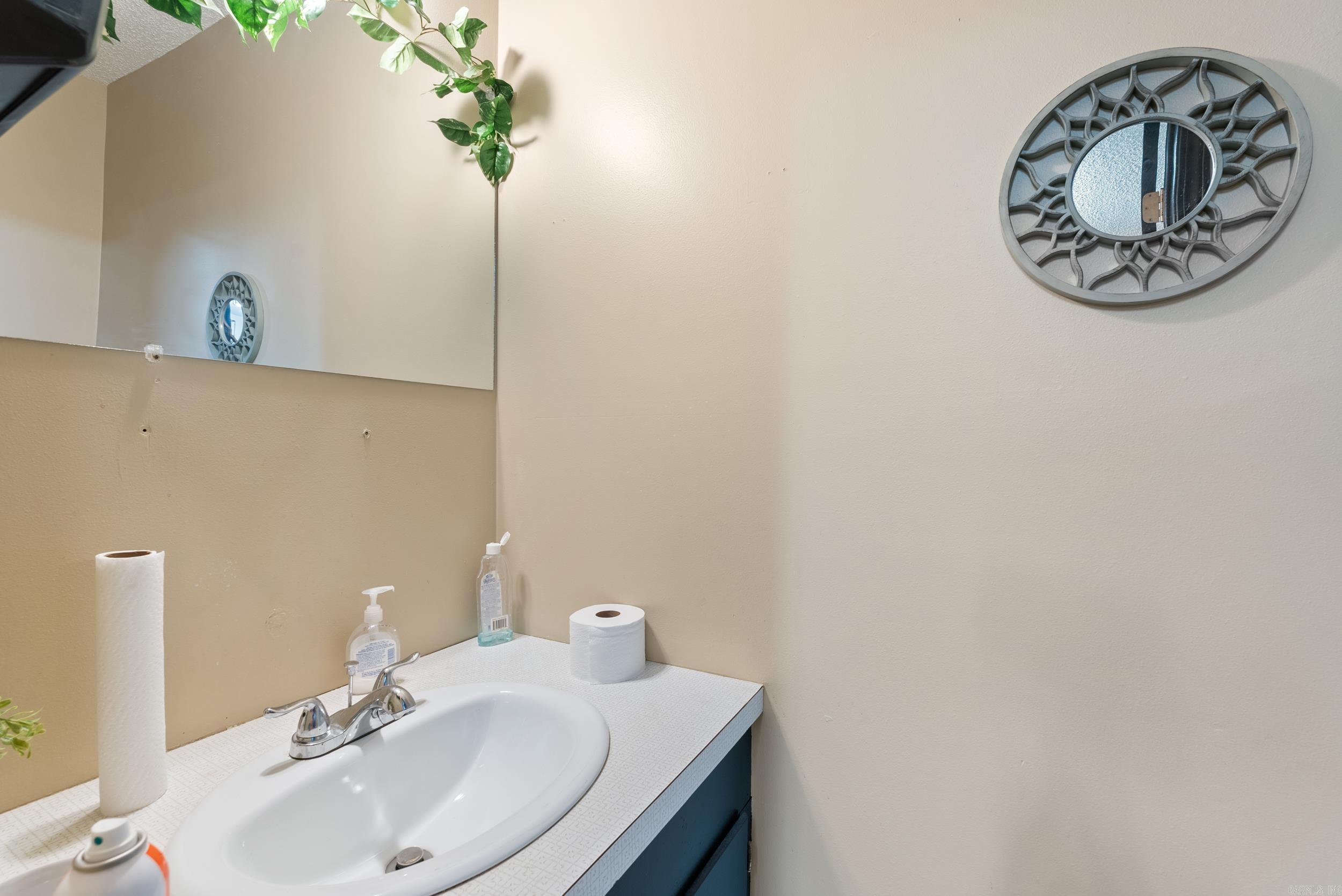 27  MacArthur  Conway, AR