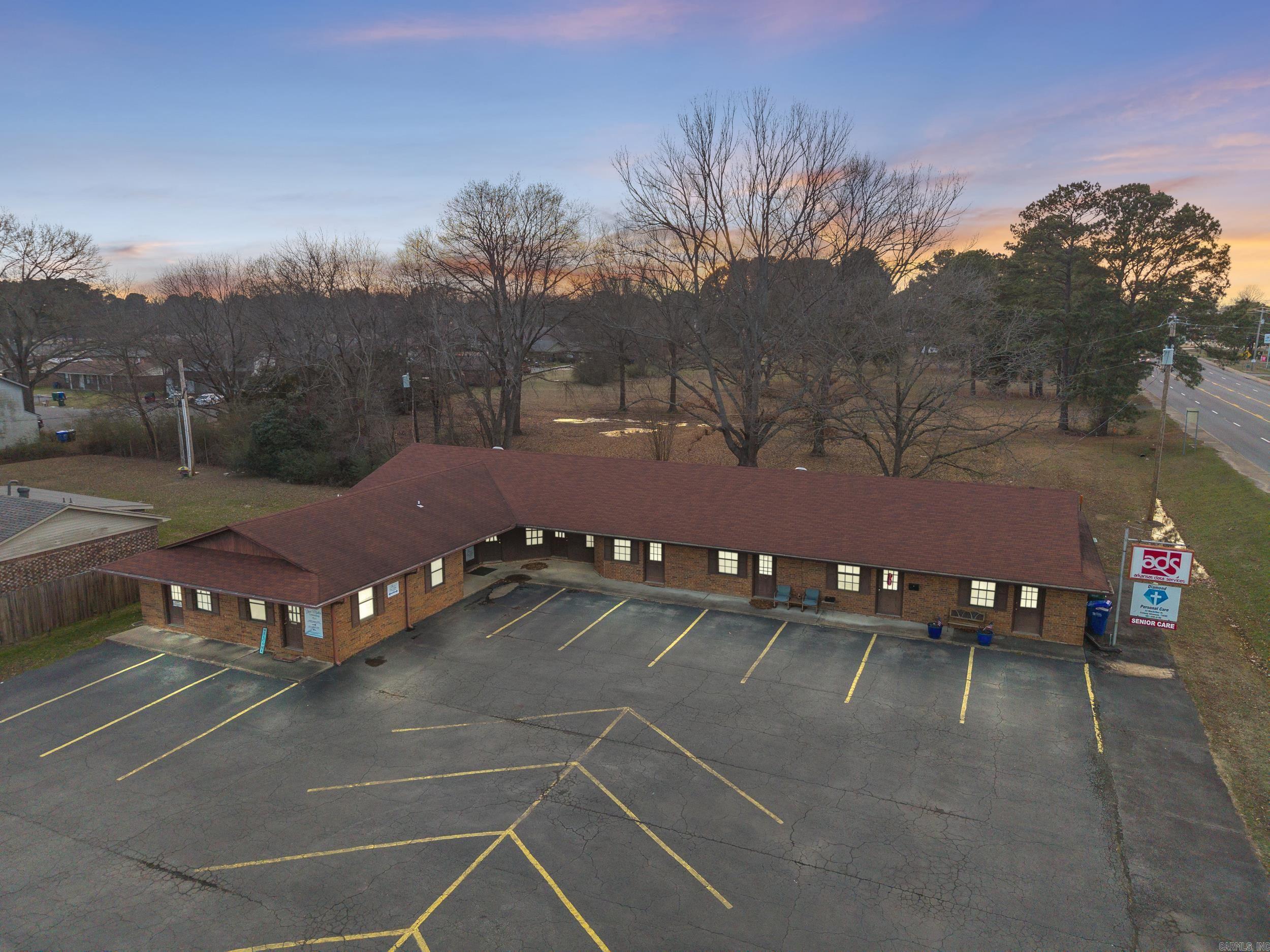 27  MacArthur  Conway, AR