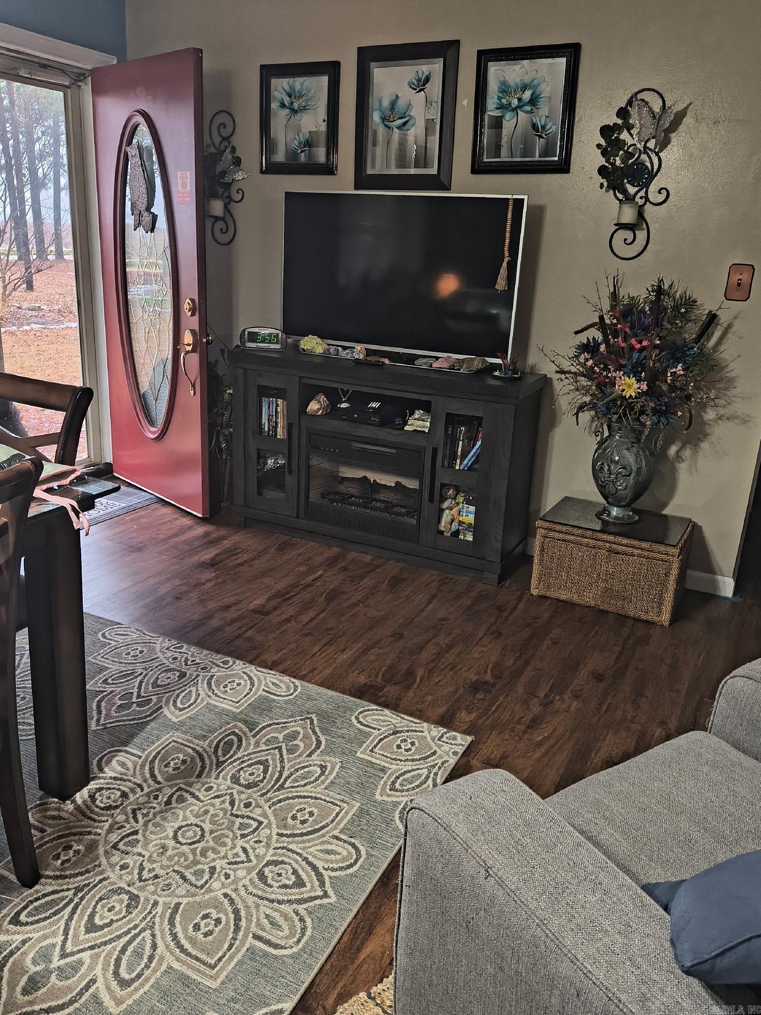 1843  CR 533  Rector, AR