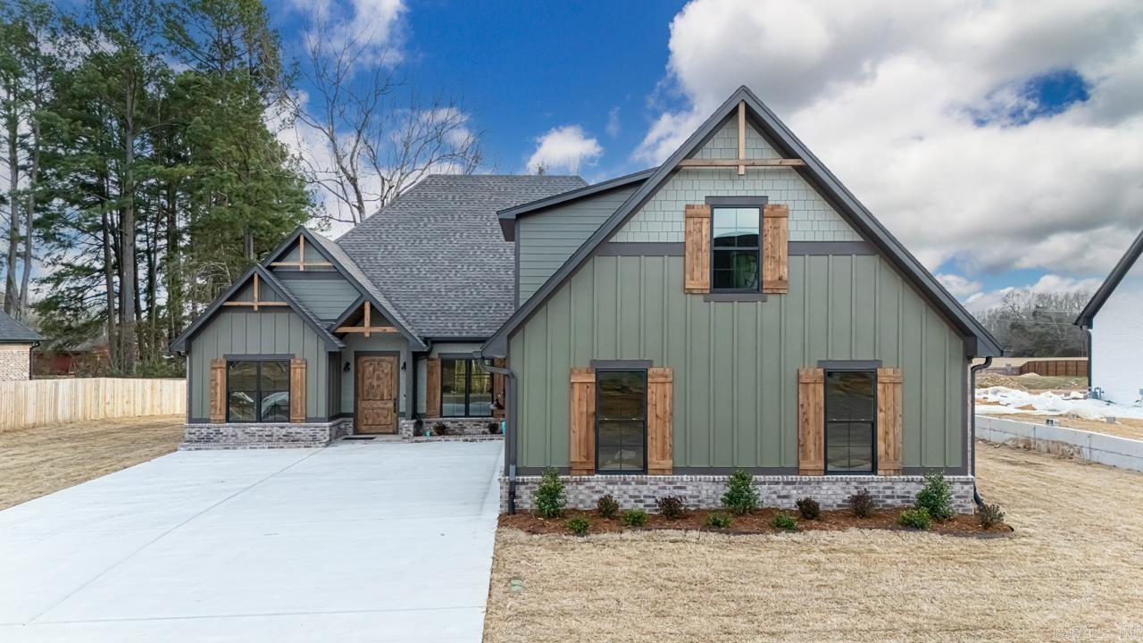 5645  Tivoli  Conway, AR