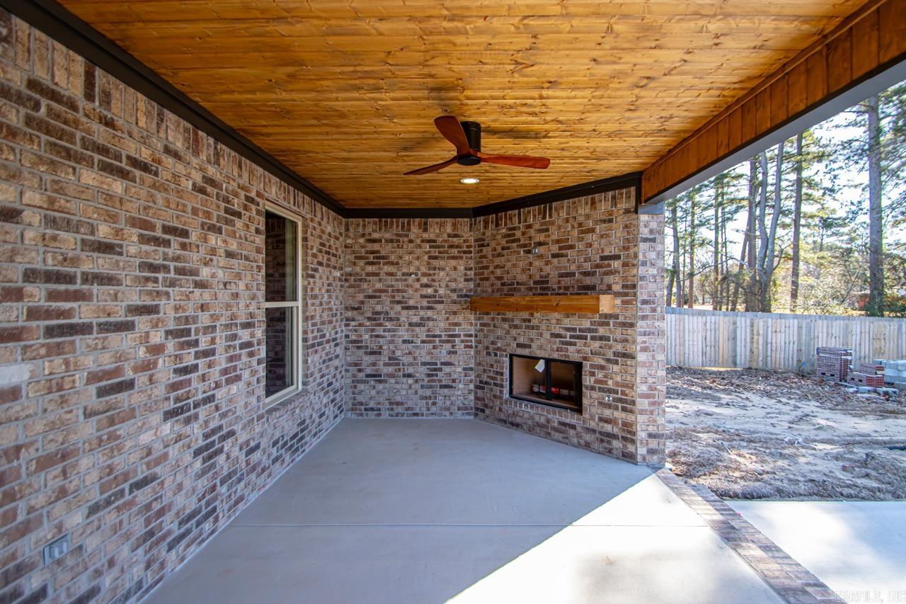 5645  Tivoli  Conway, AR