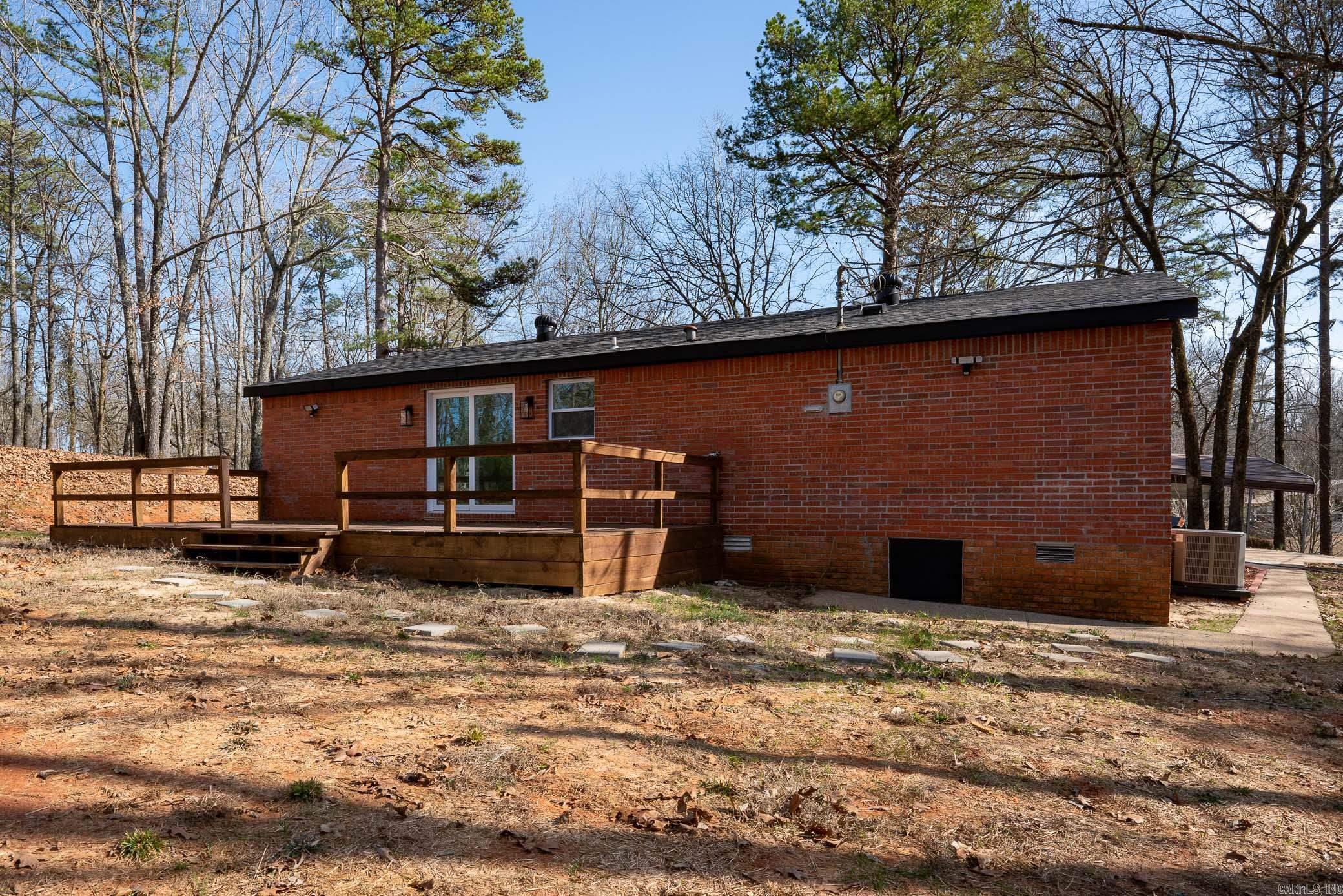 6220  Stevens Rd  Hensley, AR
