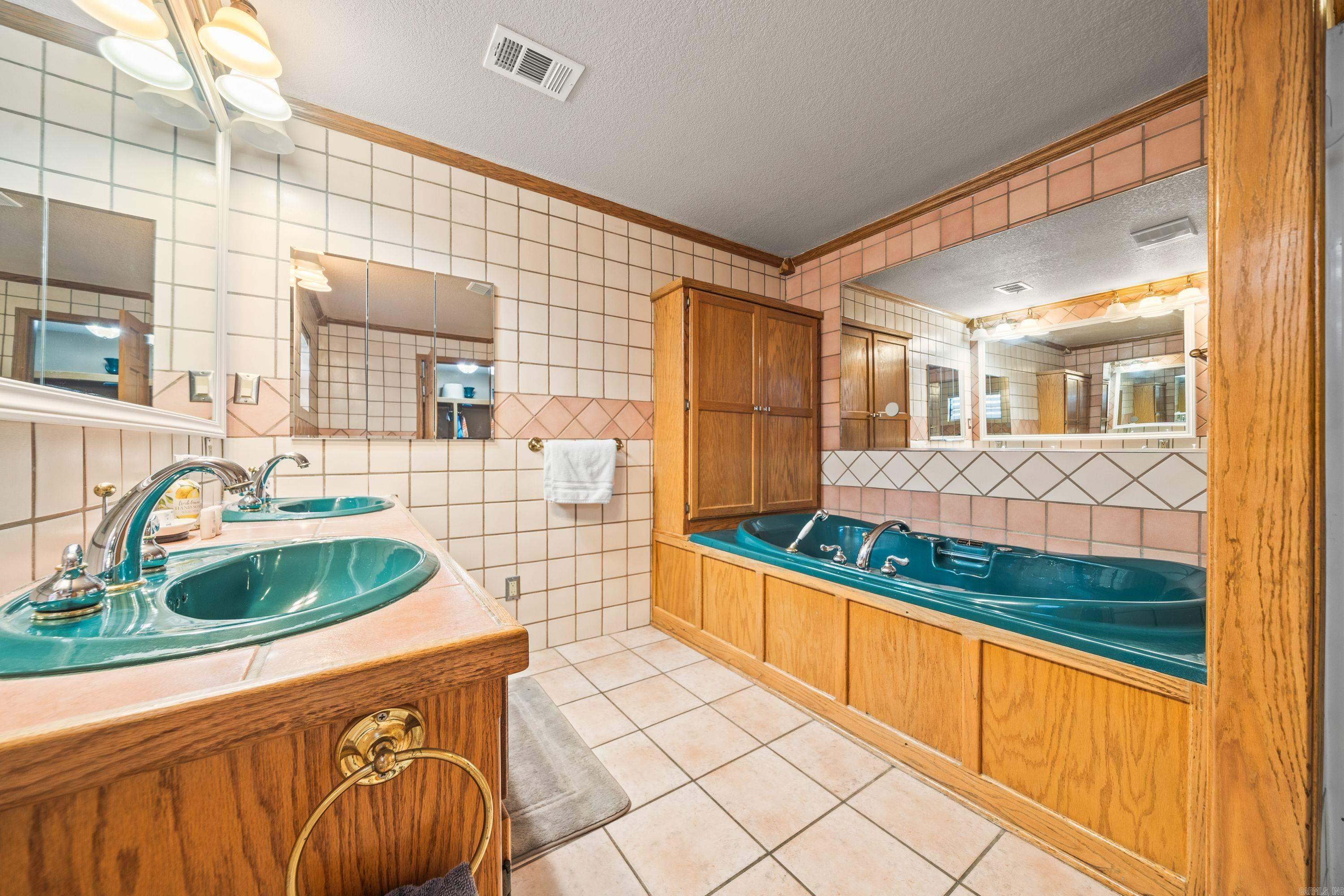 120  Butler  Hot Springs, AR