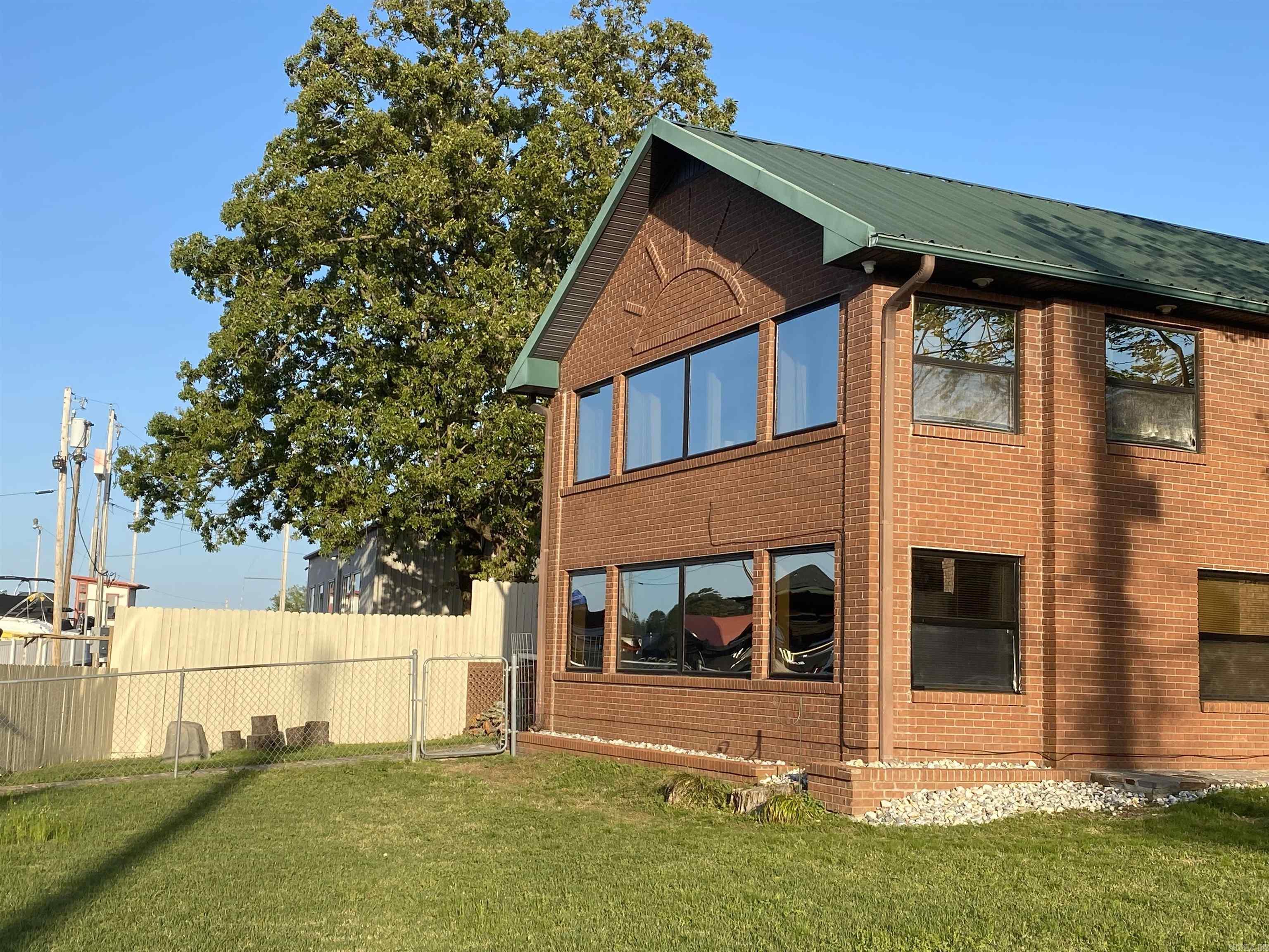 120  Butler  Hot Springs, AR