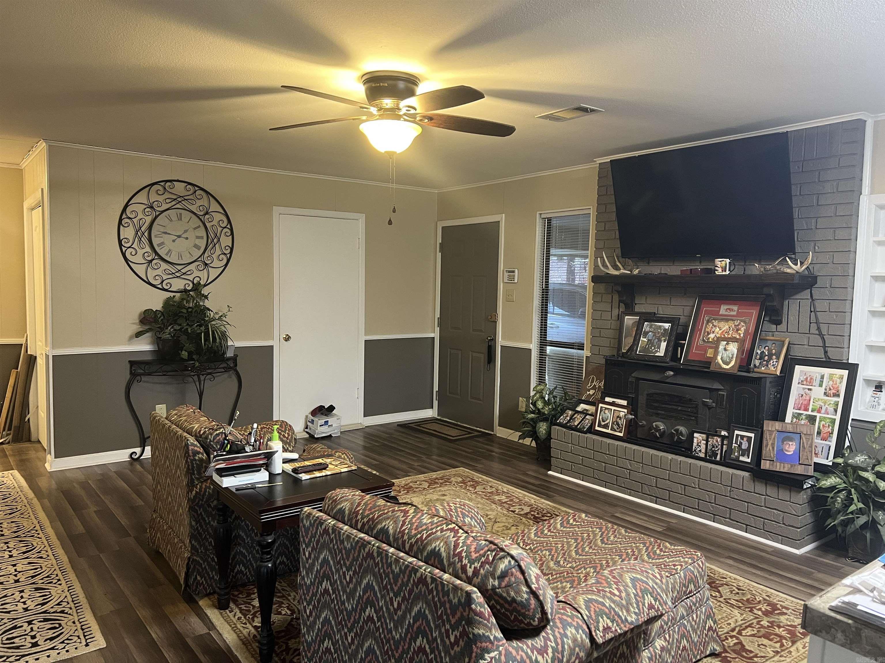 566 & 592  Brady Mountain  Royal, AR