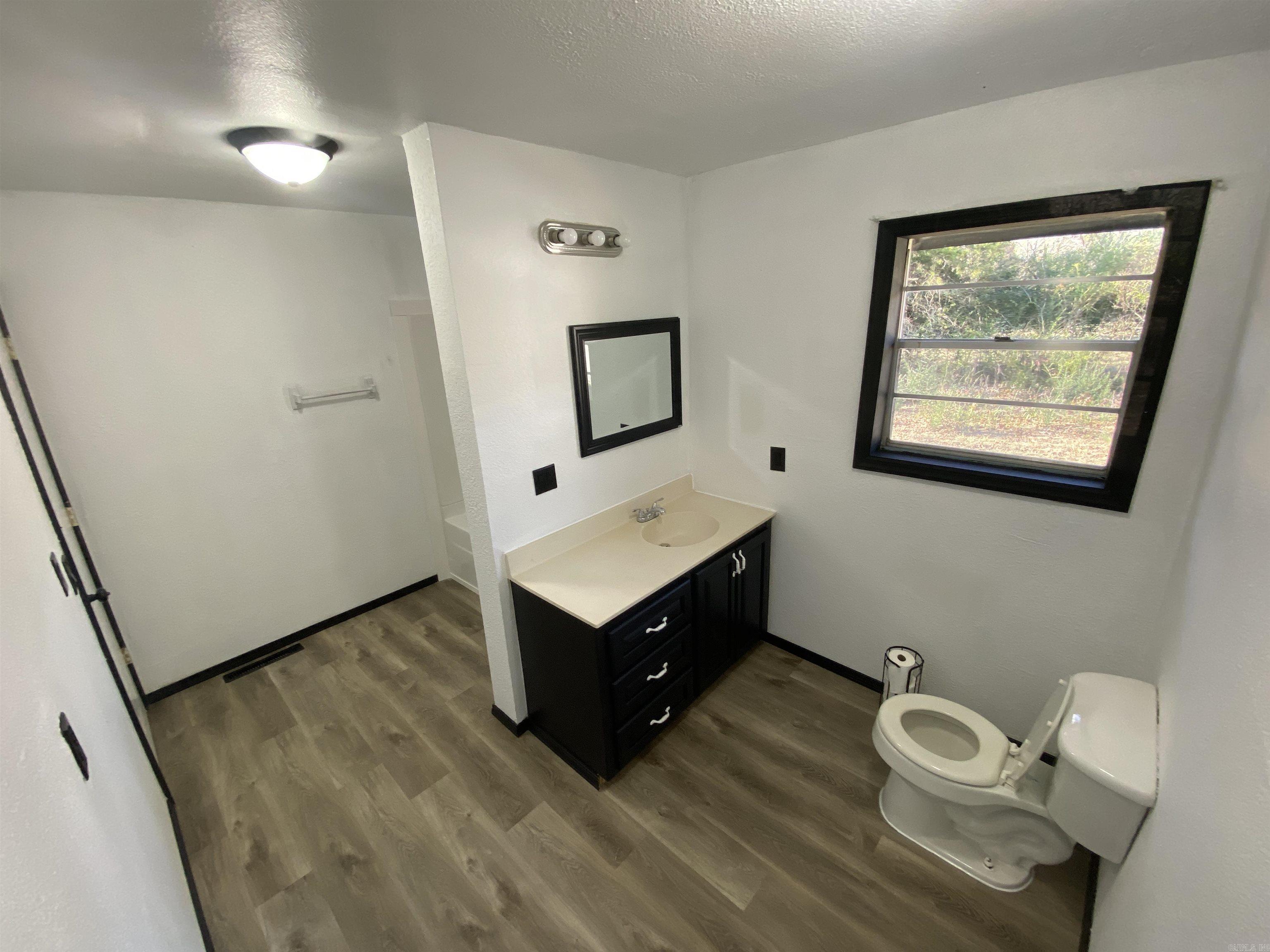 36054 E State Hwy 80  Danville, AR