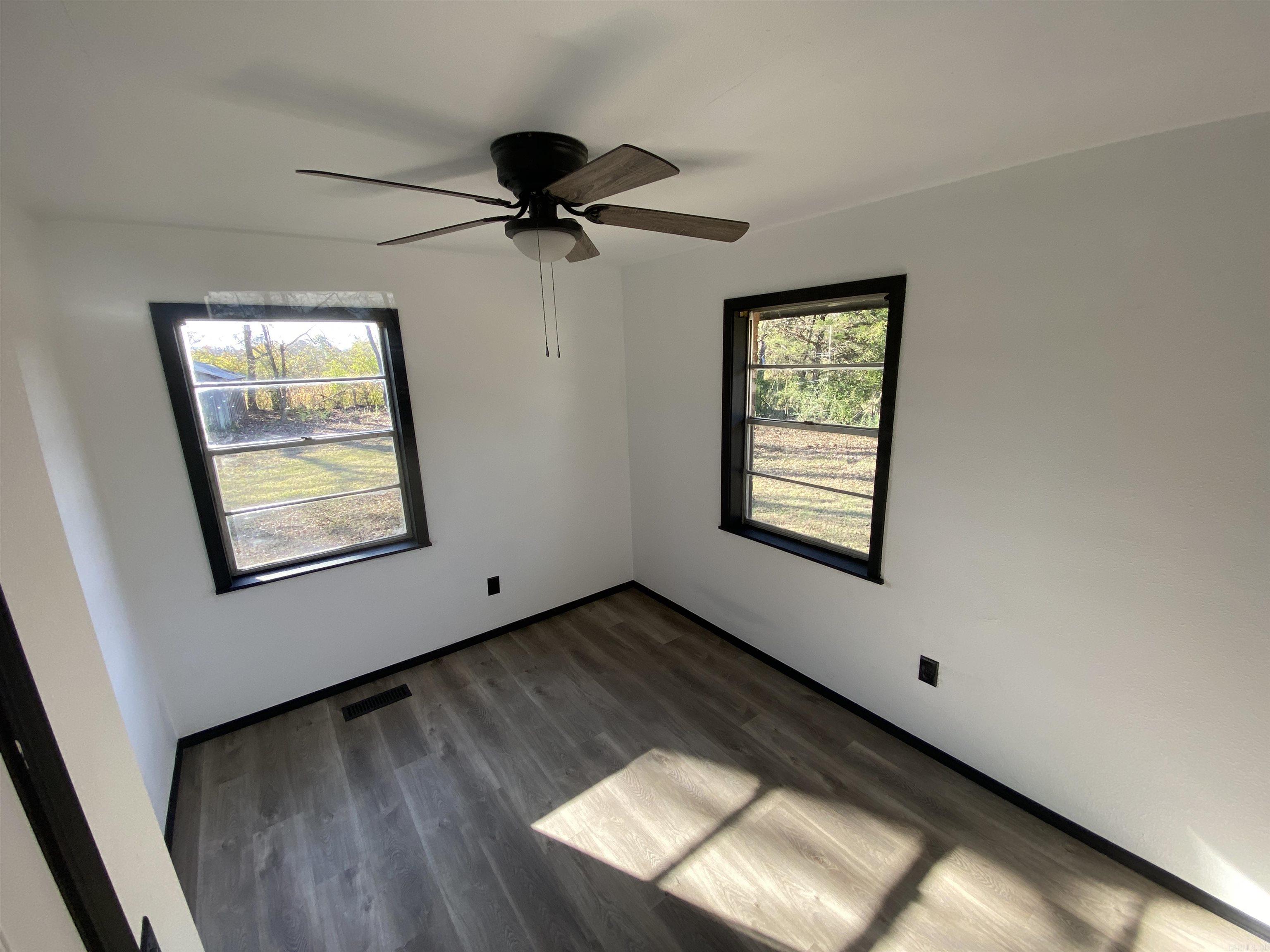 36054 E State Hwy 80  Danville, AR