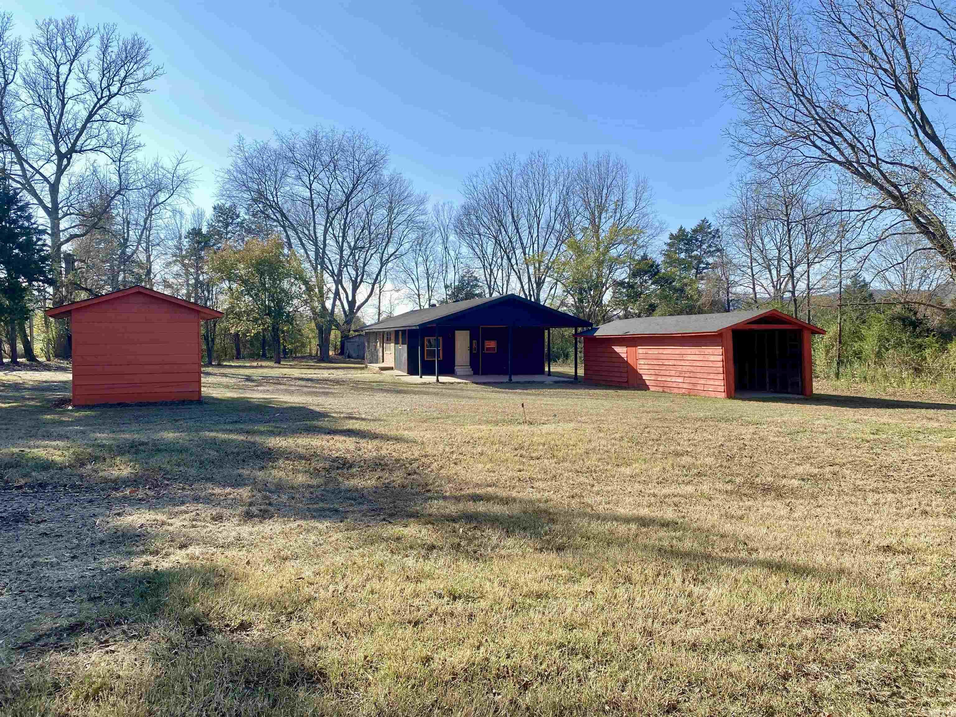 36054 E State Hwy 80  Danville, AR
