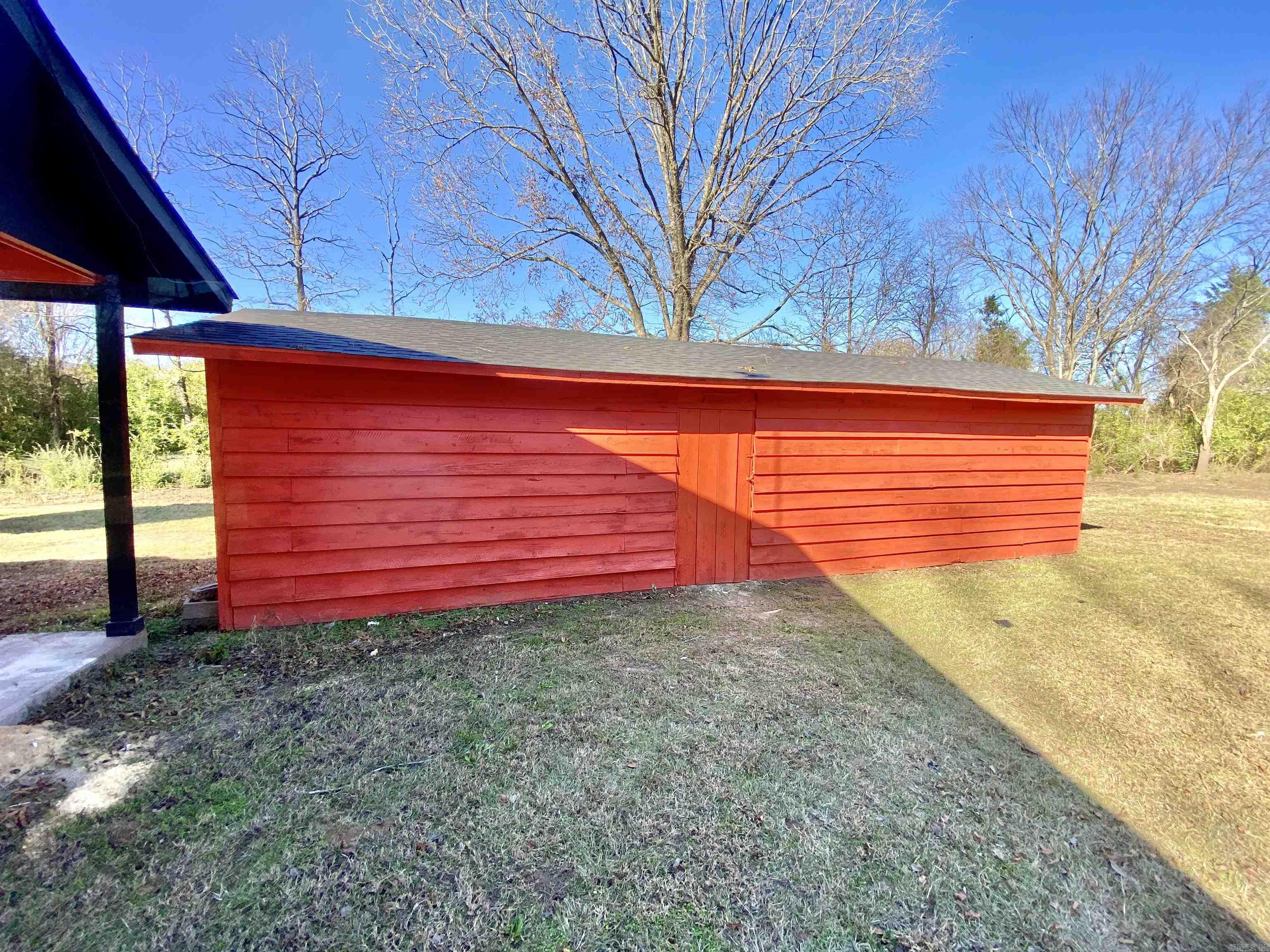 36054 E State Hwy 80  Danville, AR