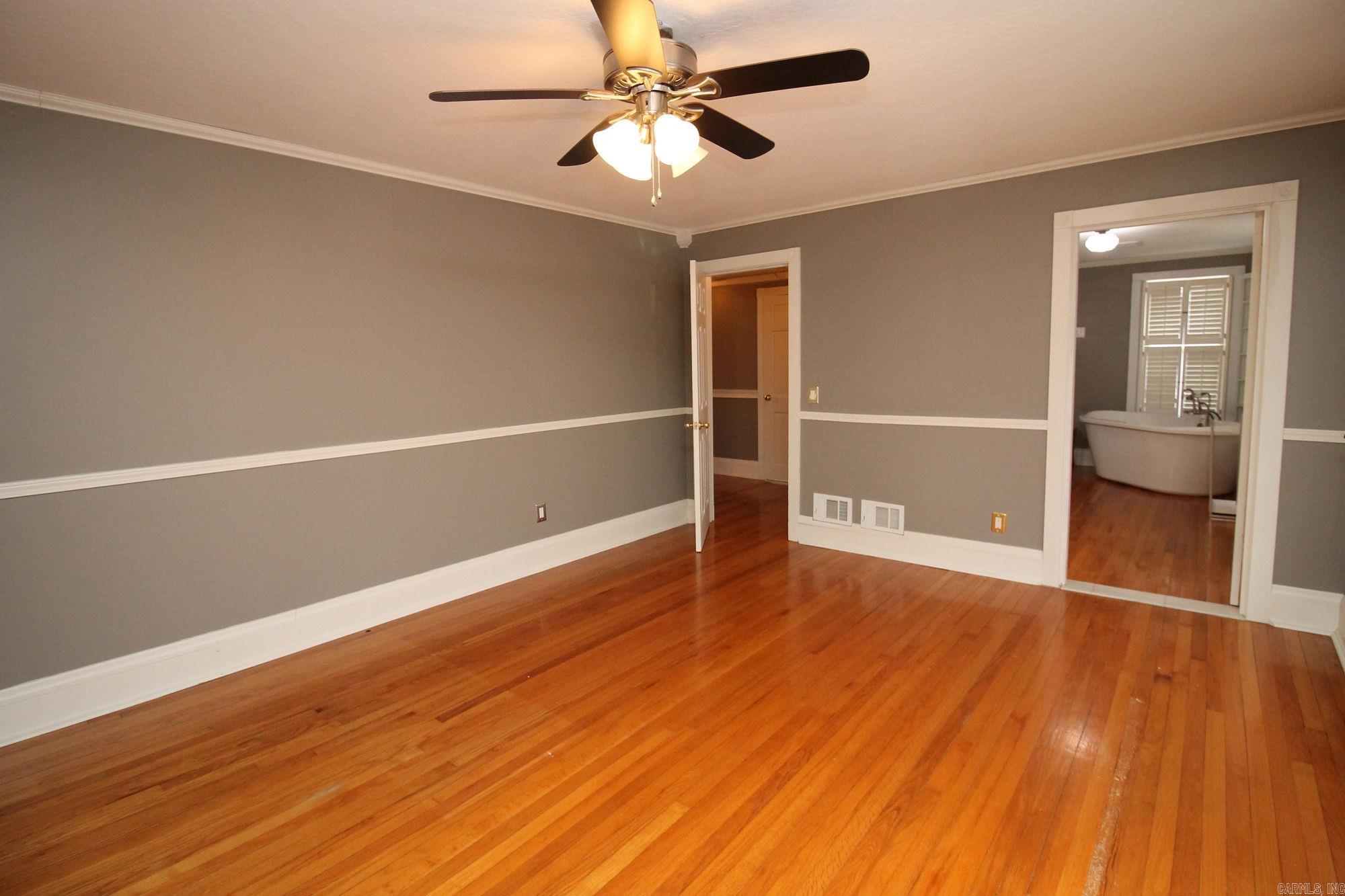 1811  Countryside Lane  Paragould, AR