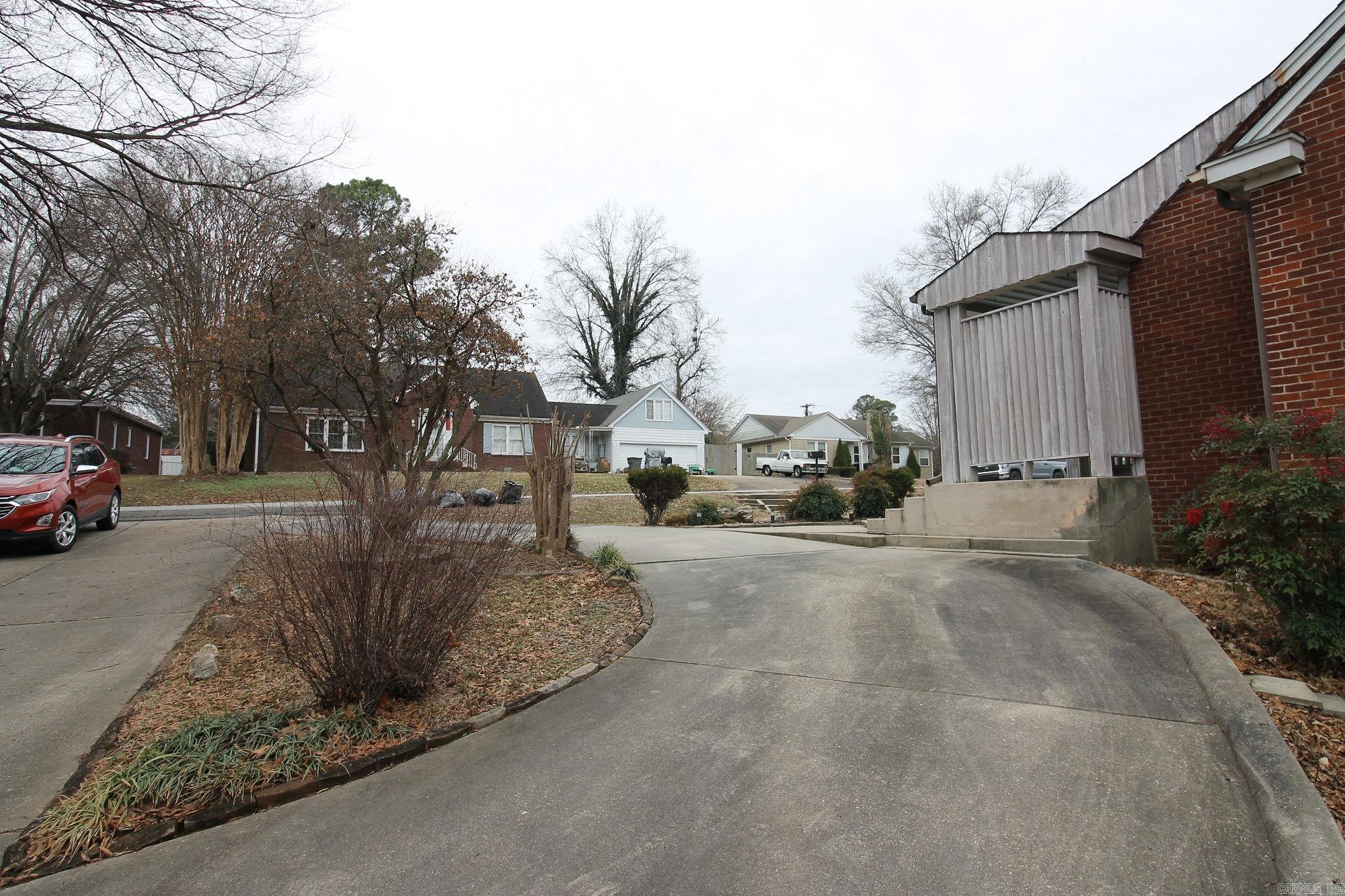 1811  Countryside Lane  Paragould, AR