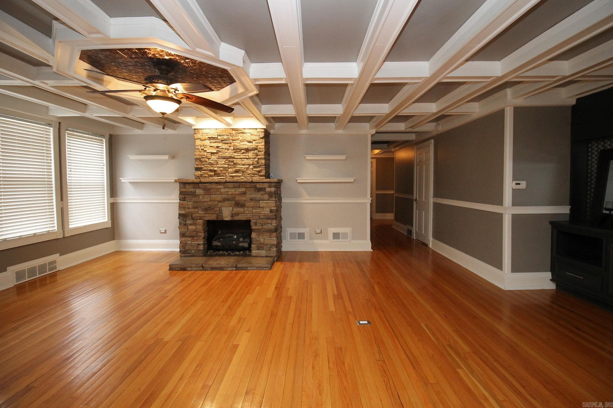 1811  Countryside Lane  Paragould, AR