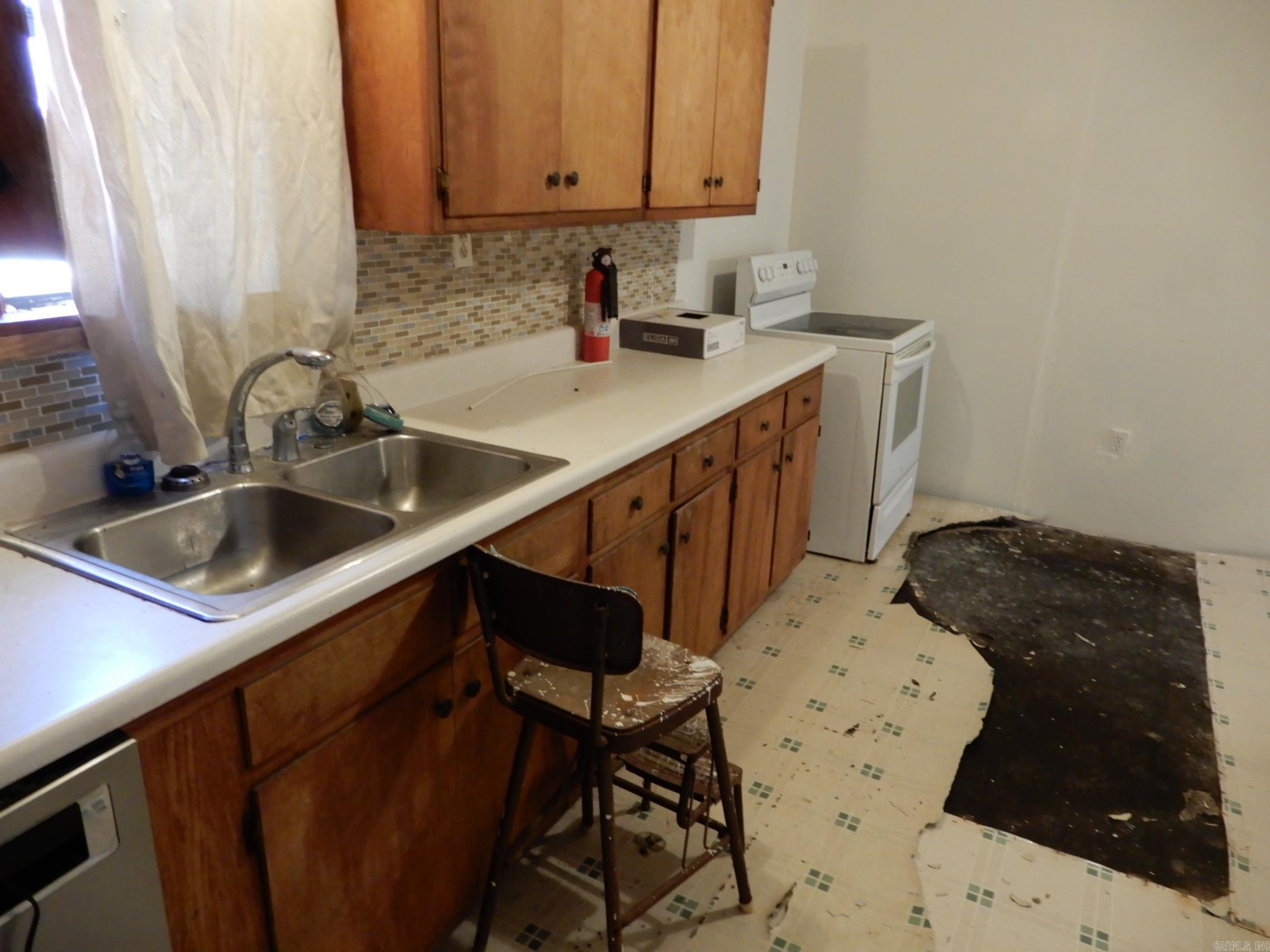 414  Lutrell  Kensett, AR