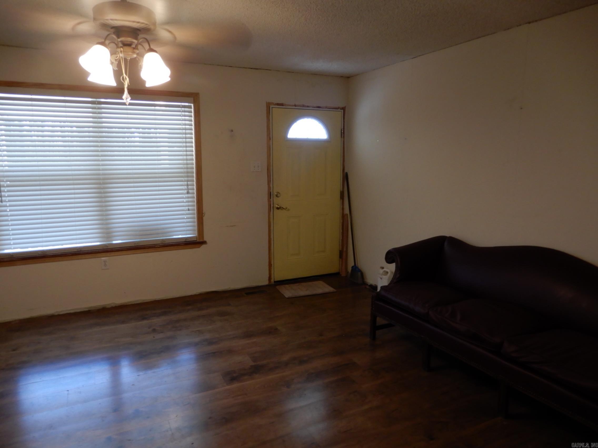 414  Lutrell  Kensett, AR