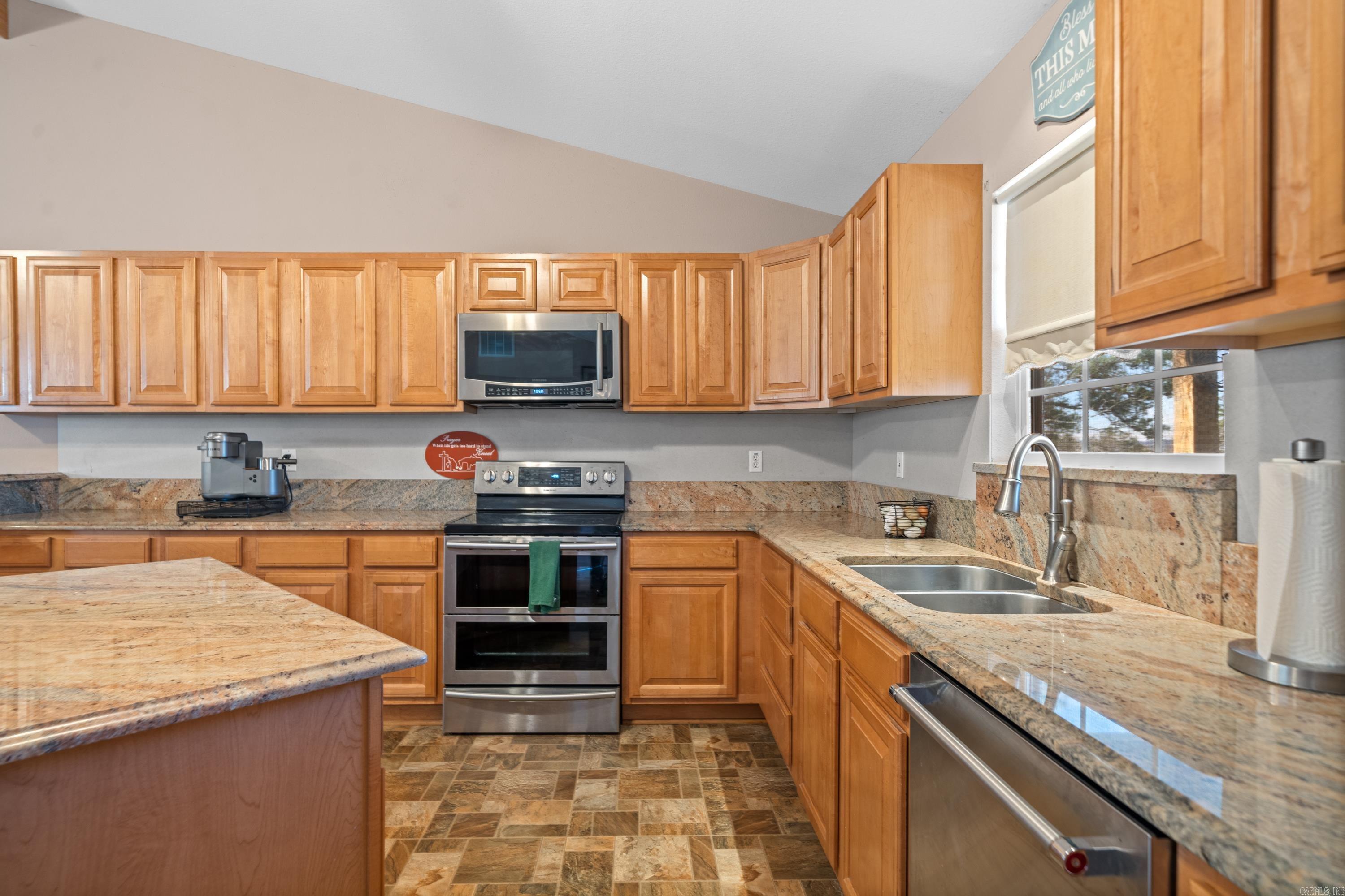 105  Pinnacle  Hot Springs, AR