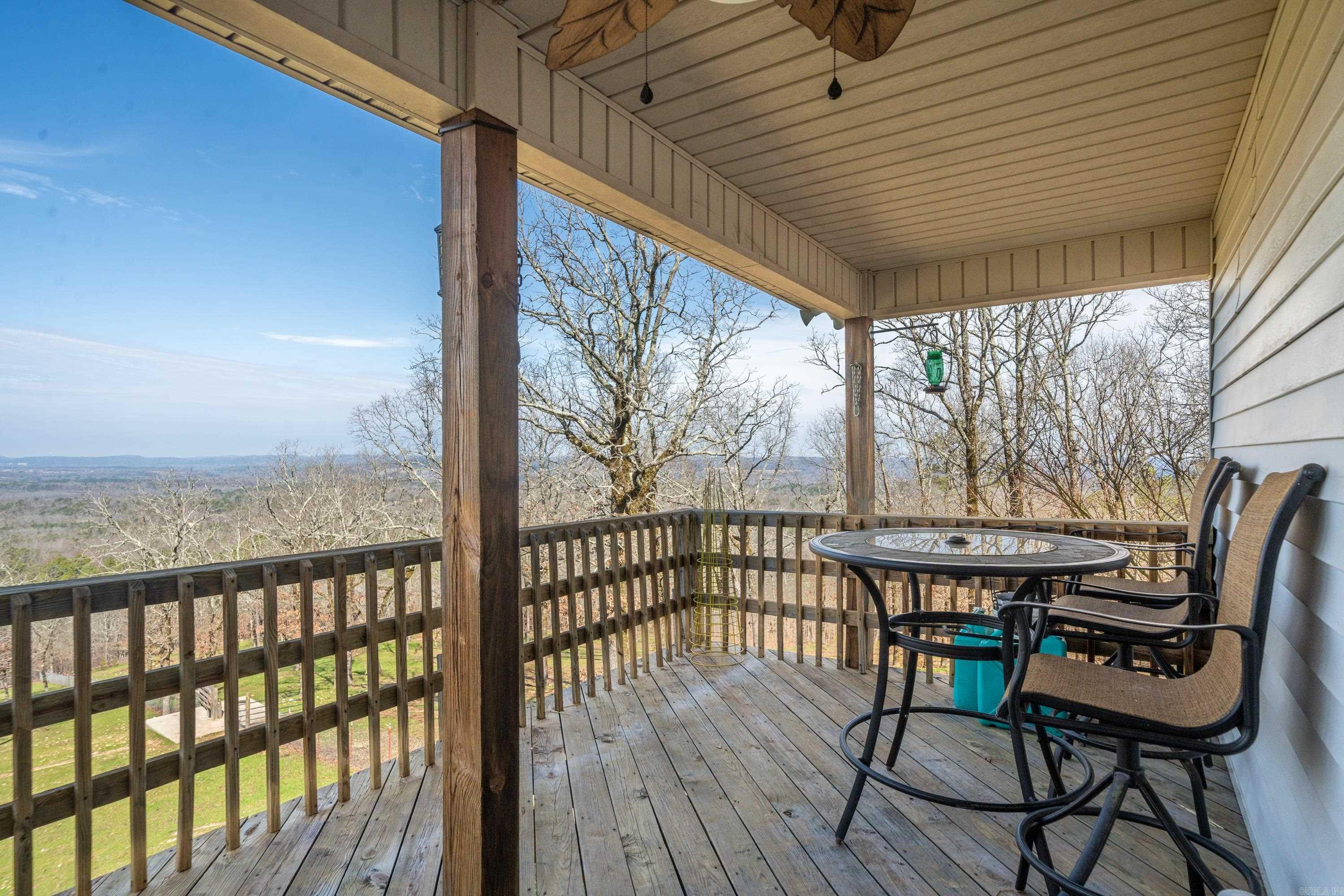 105  Pinnacle  Hot Springs, AR