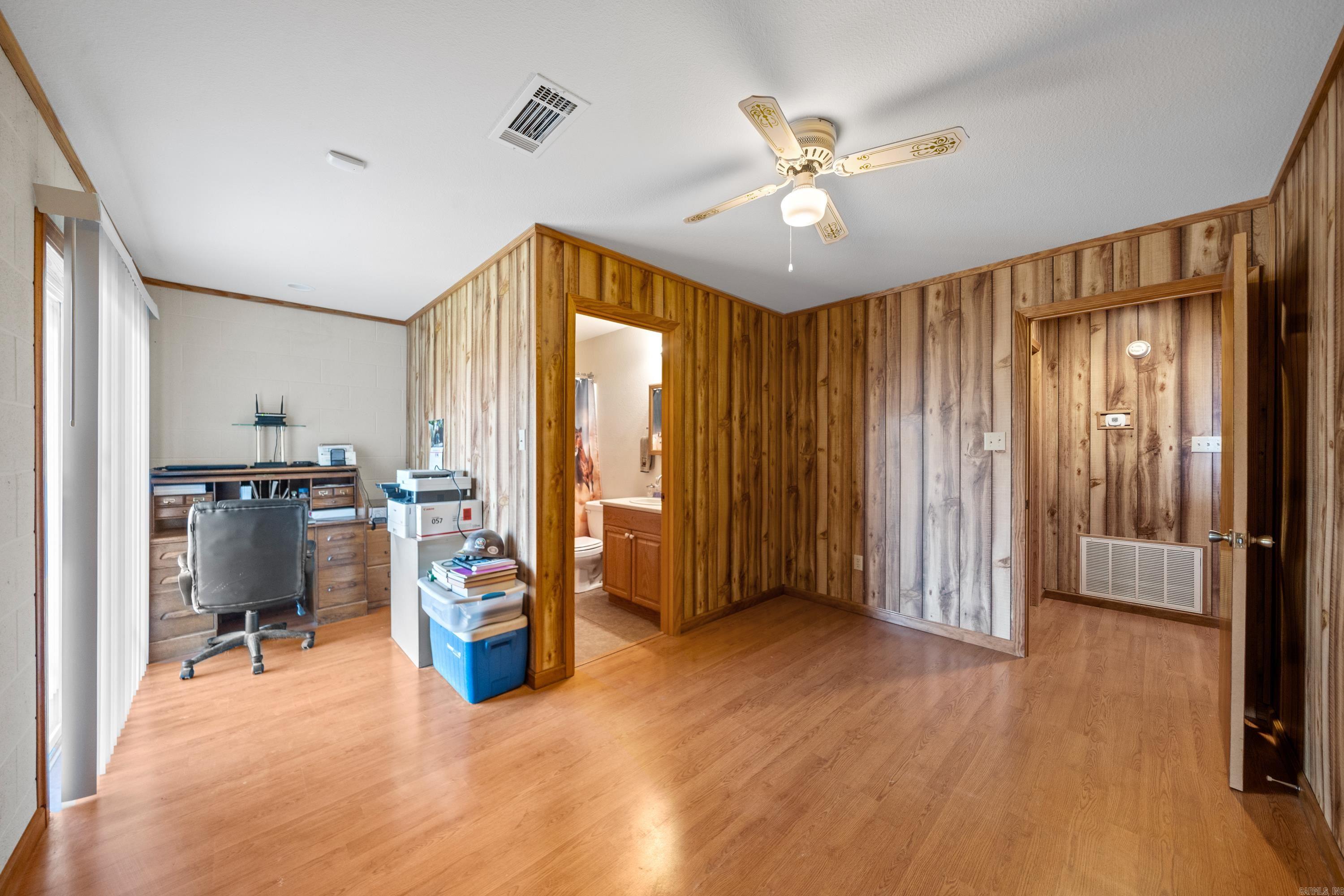 105  Pinnacle  Hot Springs, AR