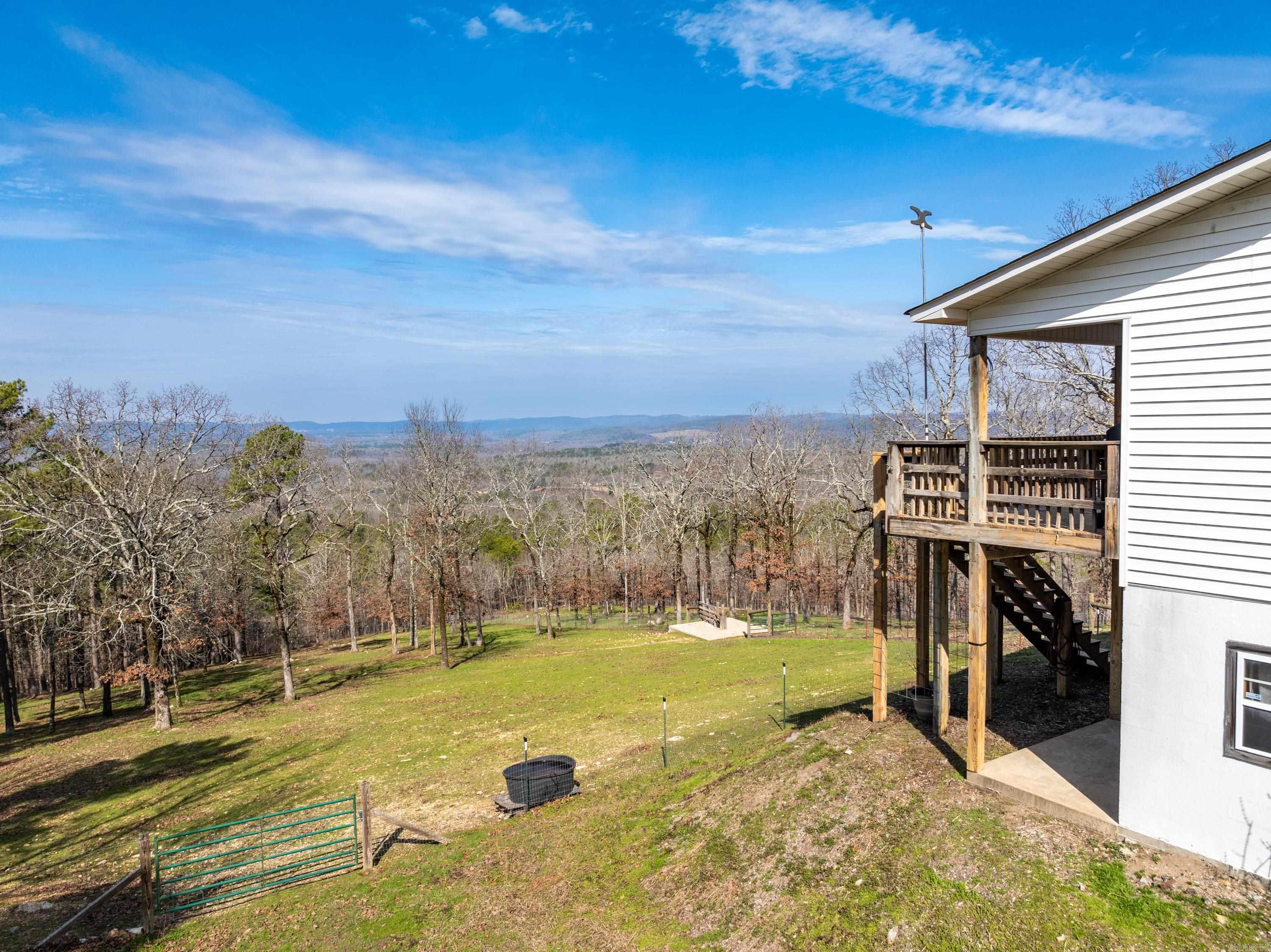 105  Pinnacle  Hot Springs, AR